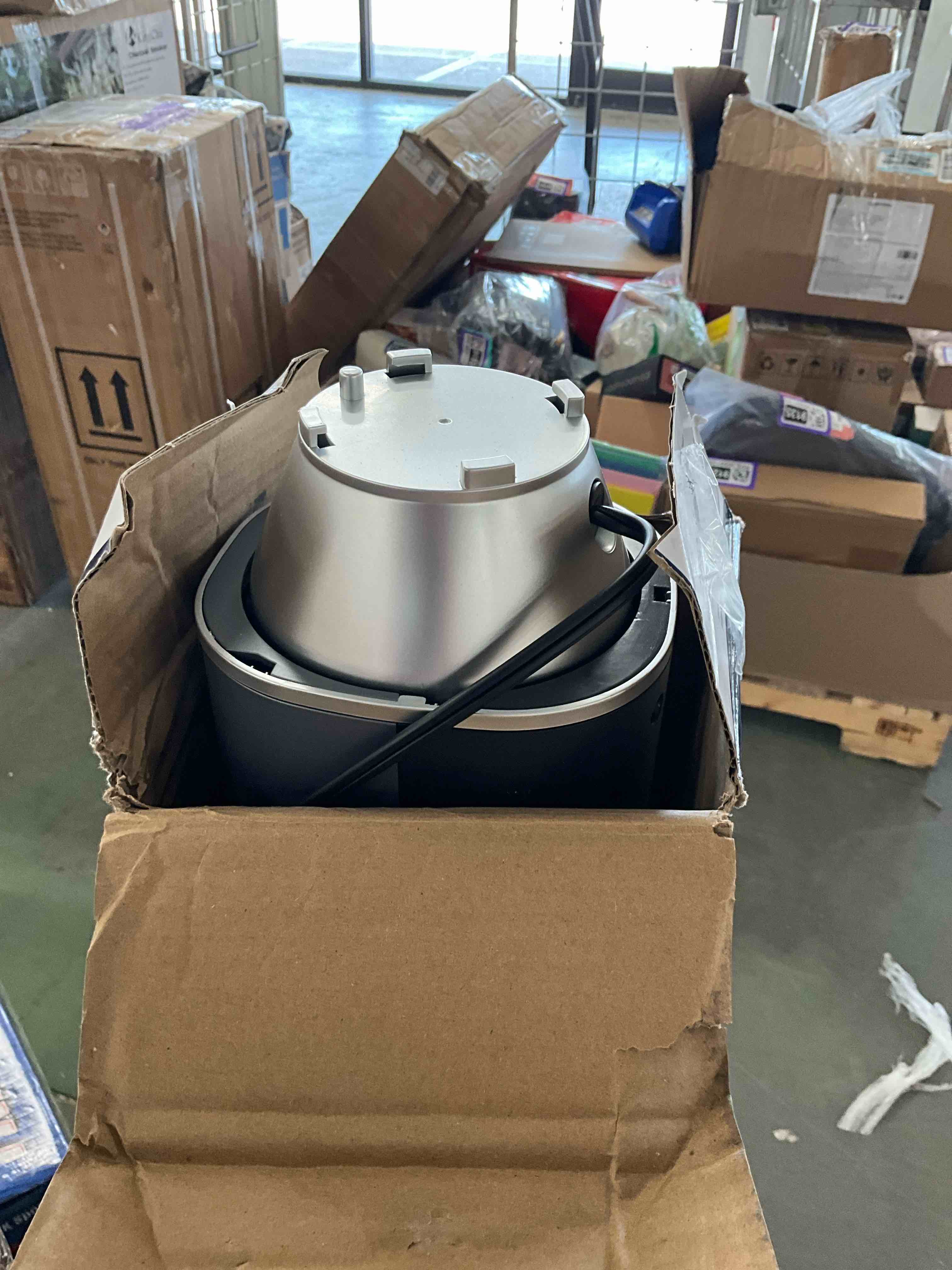 https://s3.amazonaws.com/lotting-images-prod/EmanualPiazza/GRA3470312_1755013967236.jpeg