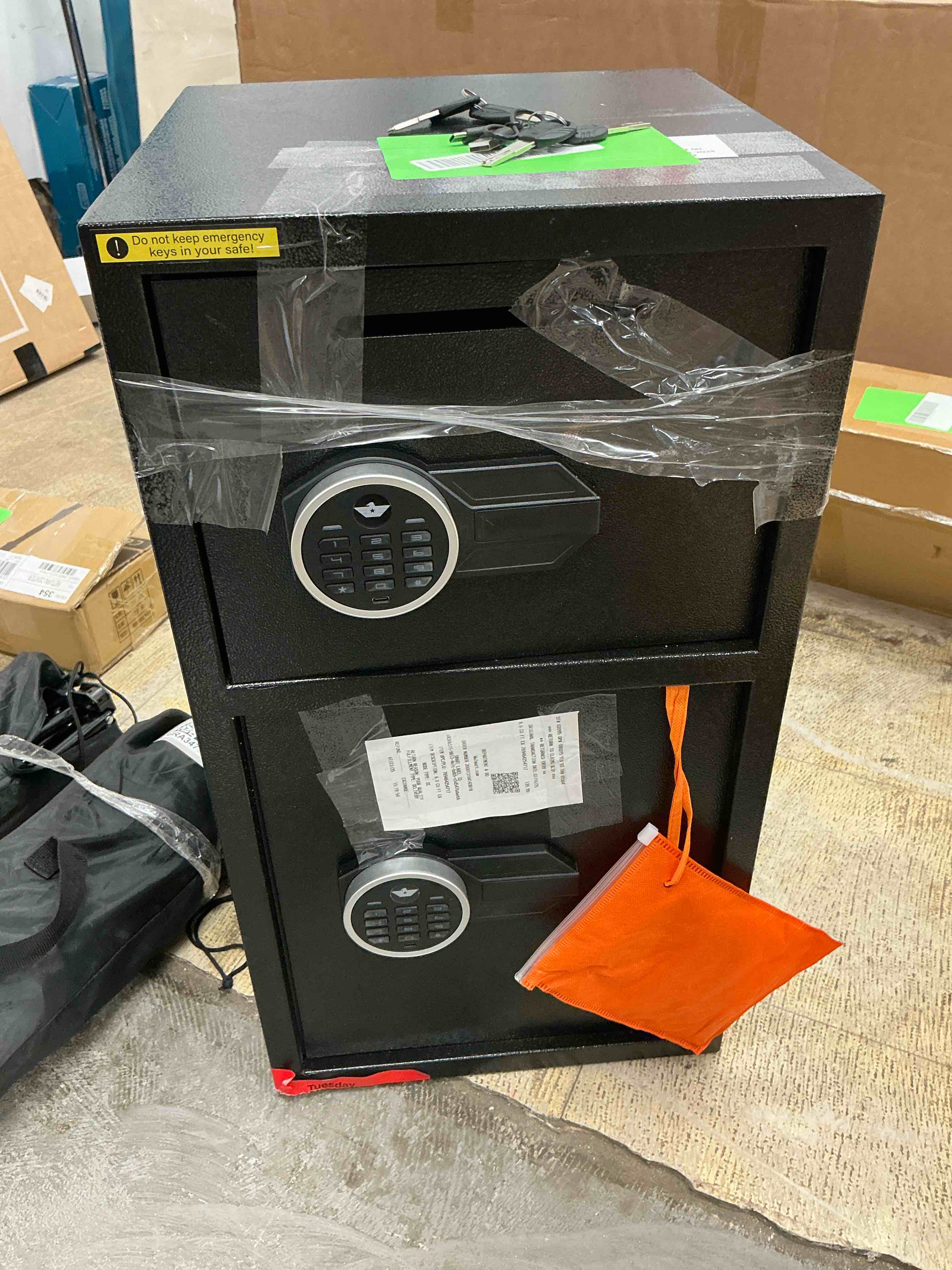 https://s3.amazonaws.com/lotting-images-prod/EmanualPiazza/GRA3470418_1755188271746.jpeg