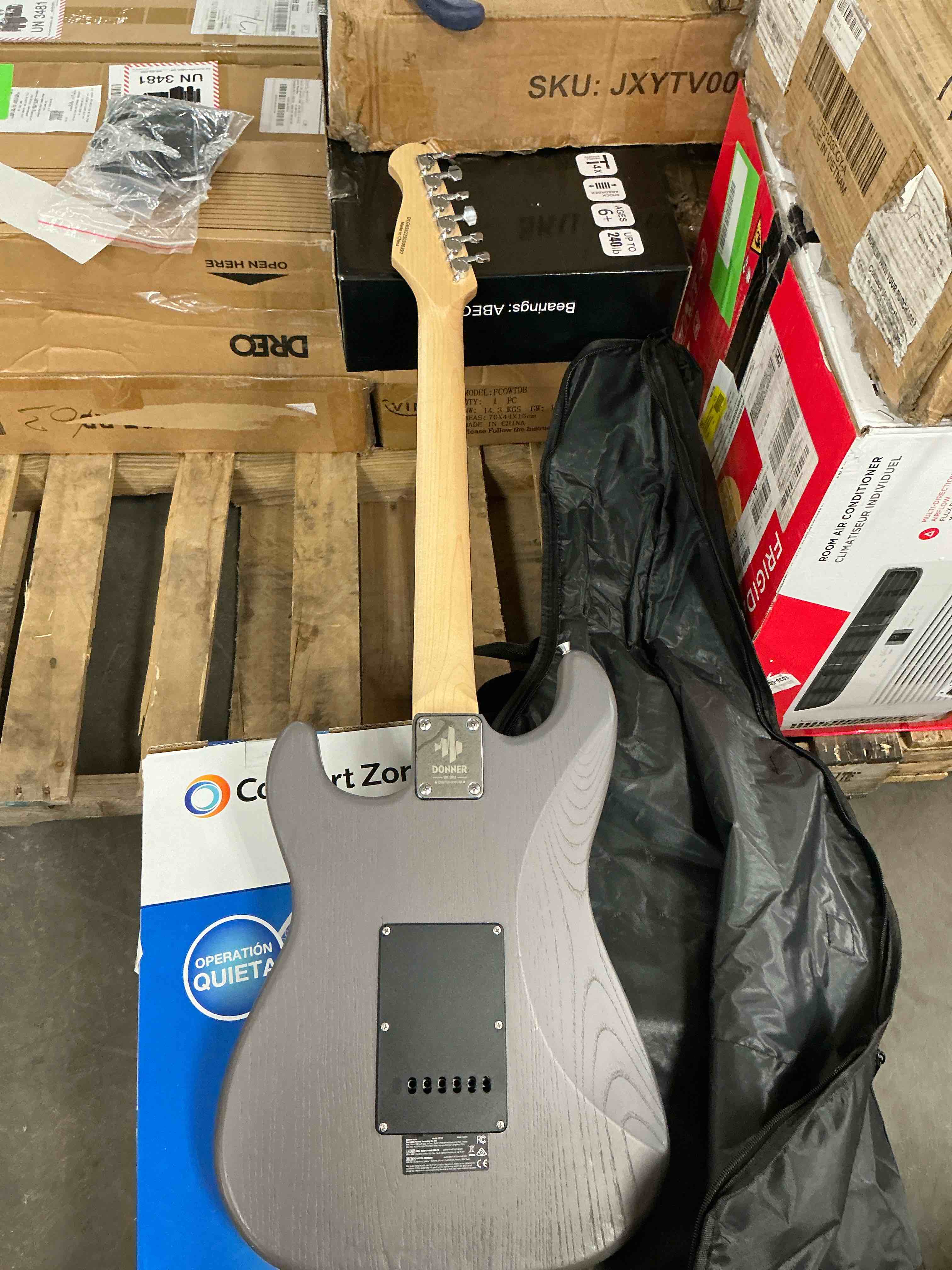 https://s3.amazonaws.com/lotting-images-prod/EmanualPiazza/GRA3471102_1755873953681.jpeg
