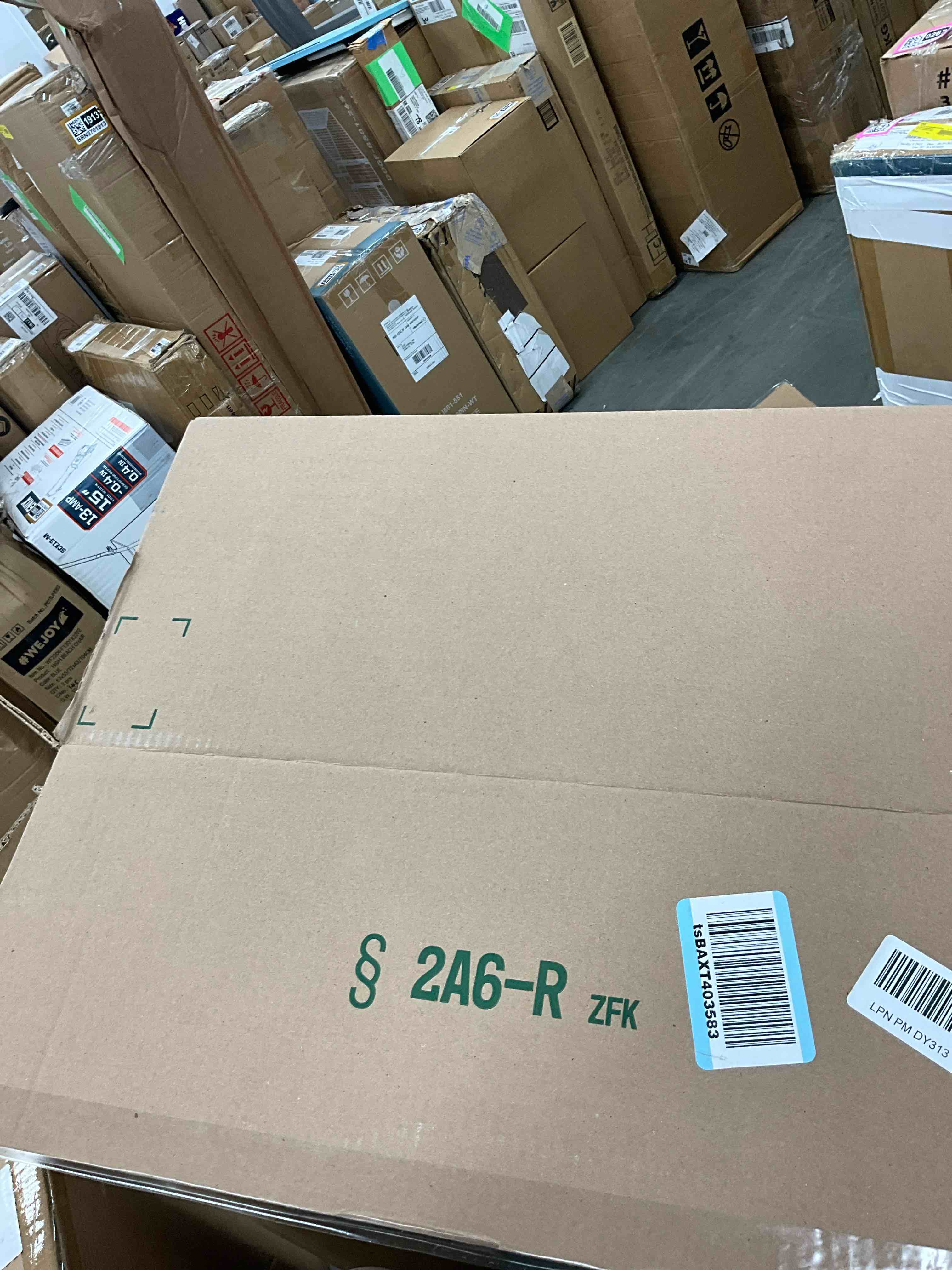 https://s3.amazonaws.com/lotting-images-prod/EmanualPiazza/GRA3471705_1756485182223.jpeg
