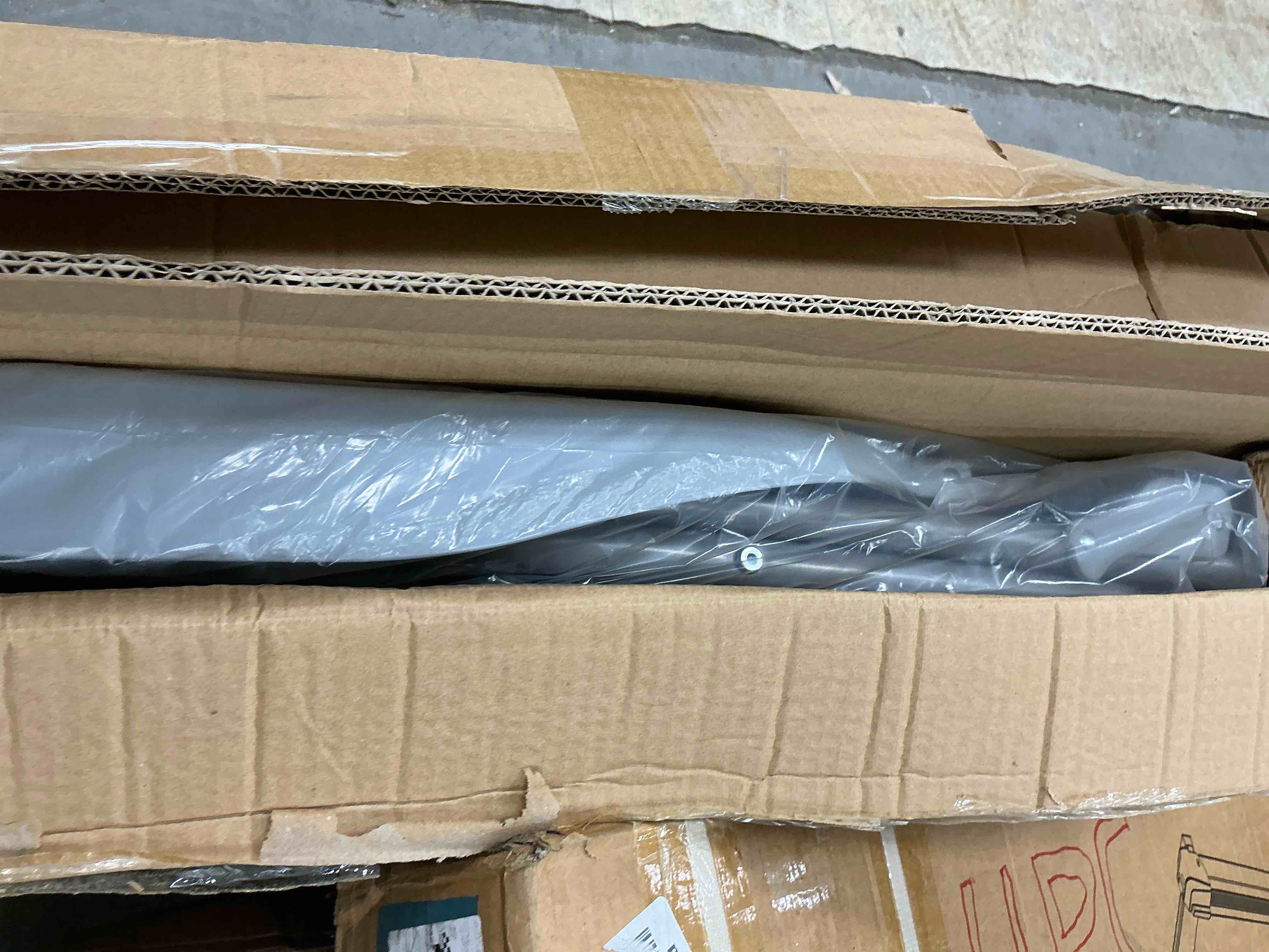 https://s3.amazonaws.com/lotting-images-prod/EmanualPiazza/GRA3471847_1756564463927.jpeg