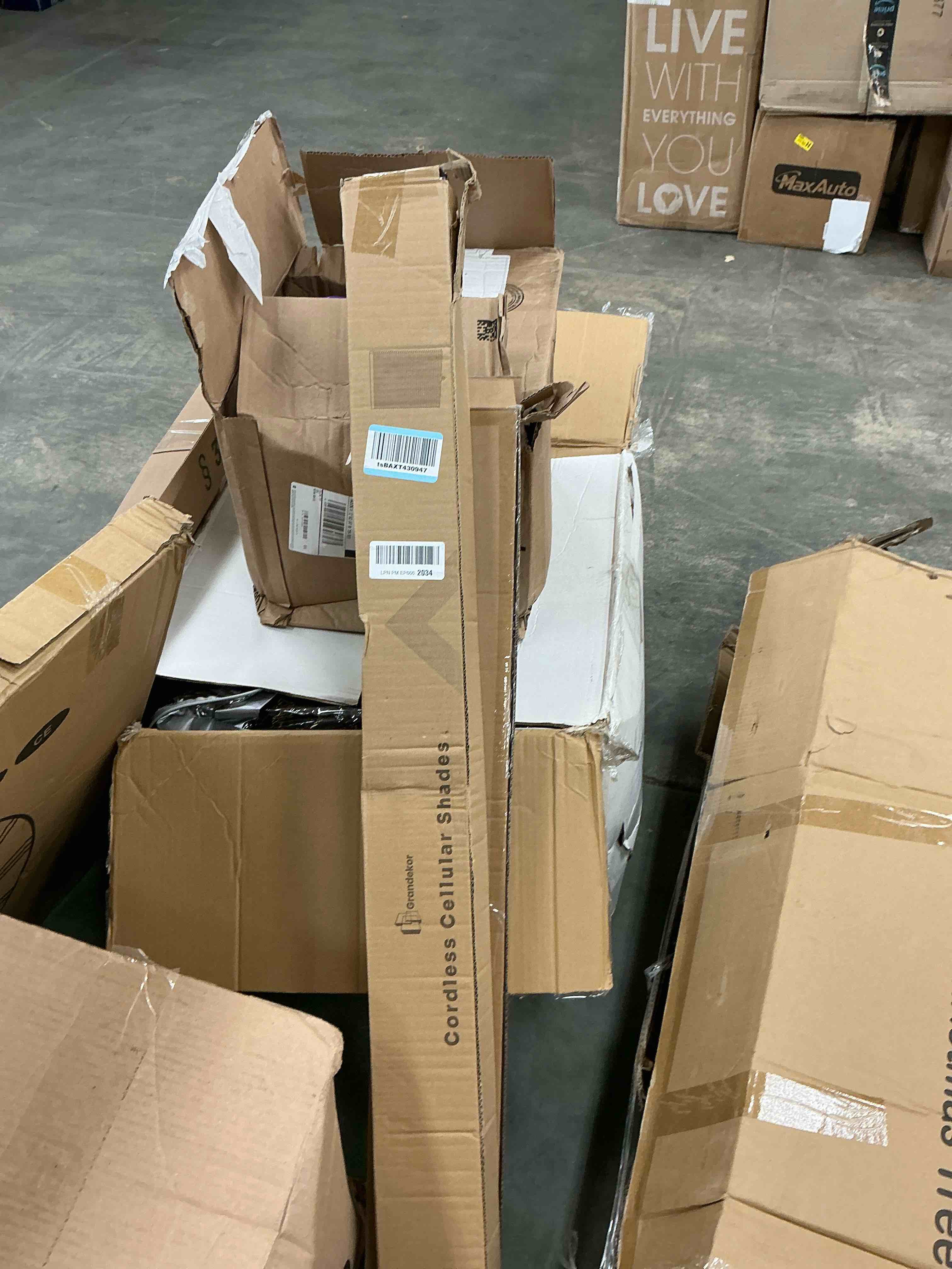 https://s3.amazonaws.com/lotting-images-prod/EmanualPiazza/GRA3471882_1756820848231.jpeg