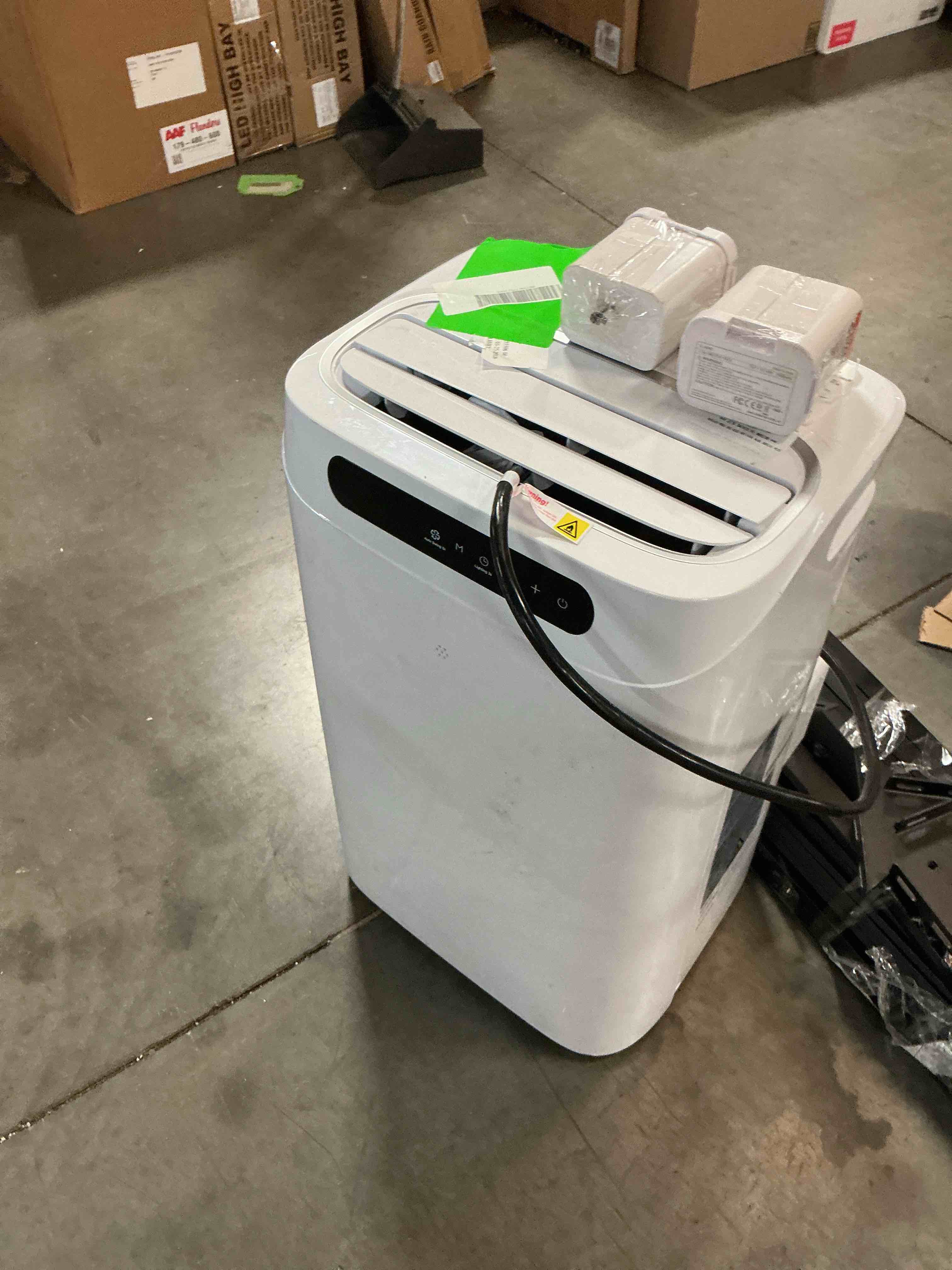 https://s3.amazonaws.com/lotting-images-prod/EmanualPiazza/GRA3808250_1777400729119.jpeg