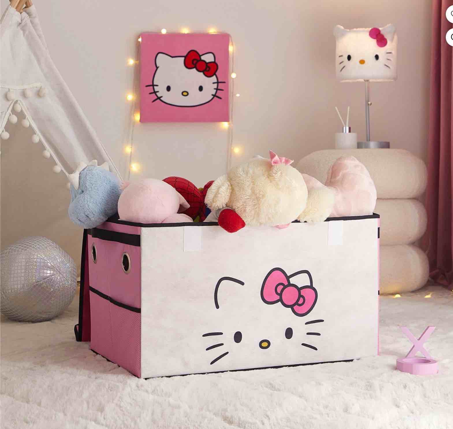 Hello Kitty 22.5" W x 13.5" H Storage Trunk