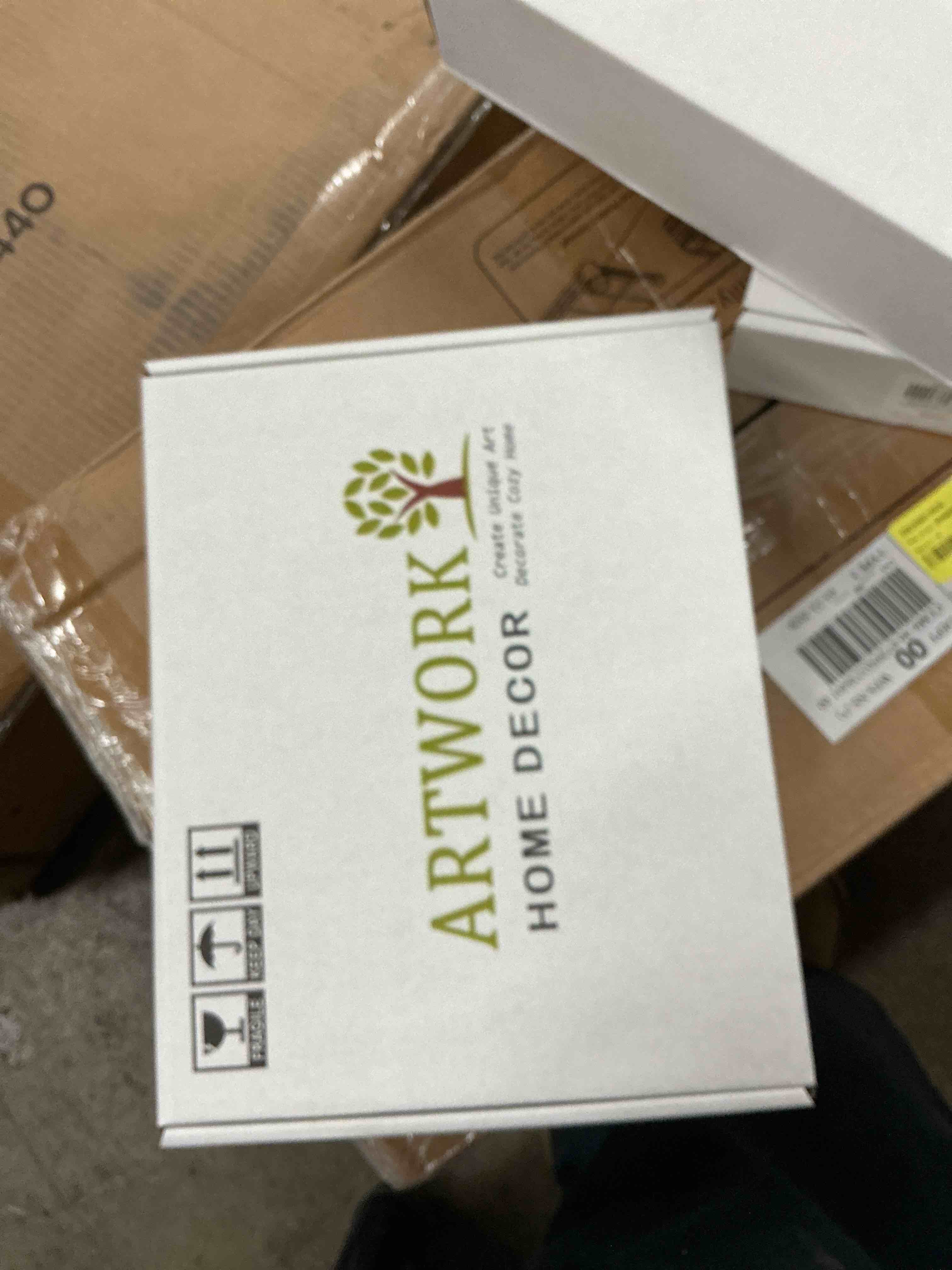 https://s3.amazonaws.com/lotting-images-prod/EmanualPiazza/GRA3808406_1777573146184.jpeg