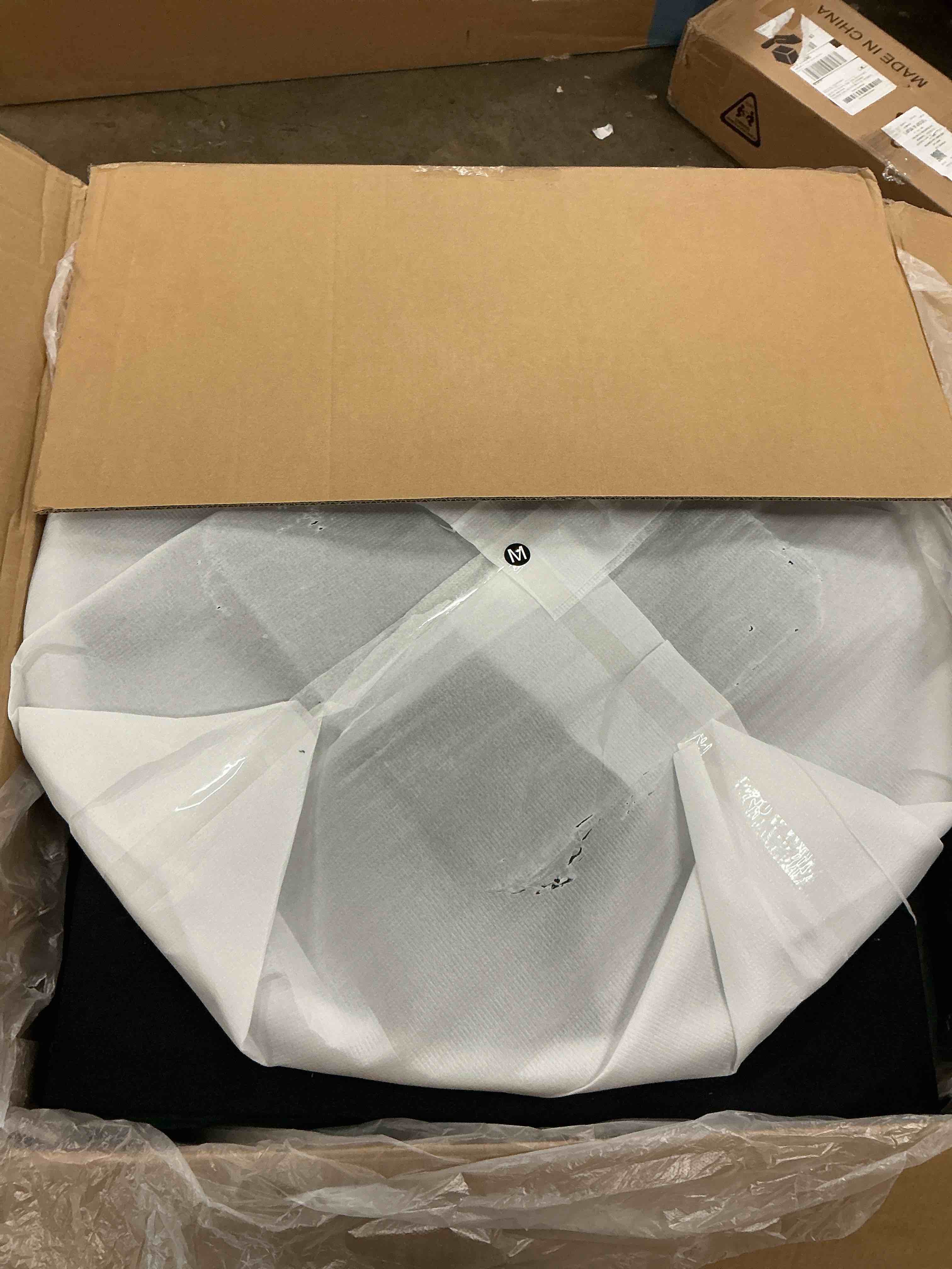 https://s3.amazonaws.com/lotting-images-prod/EmanualPiazza/GRA3808423_1777576323856.jpeg