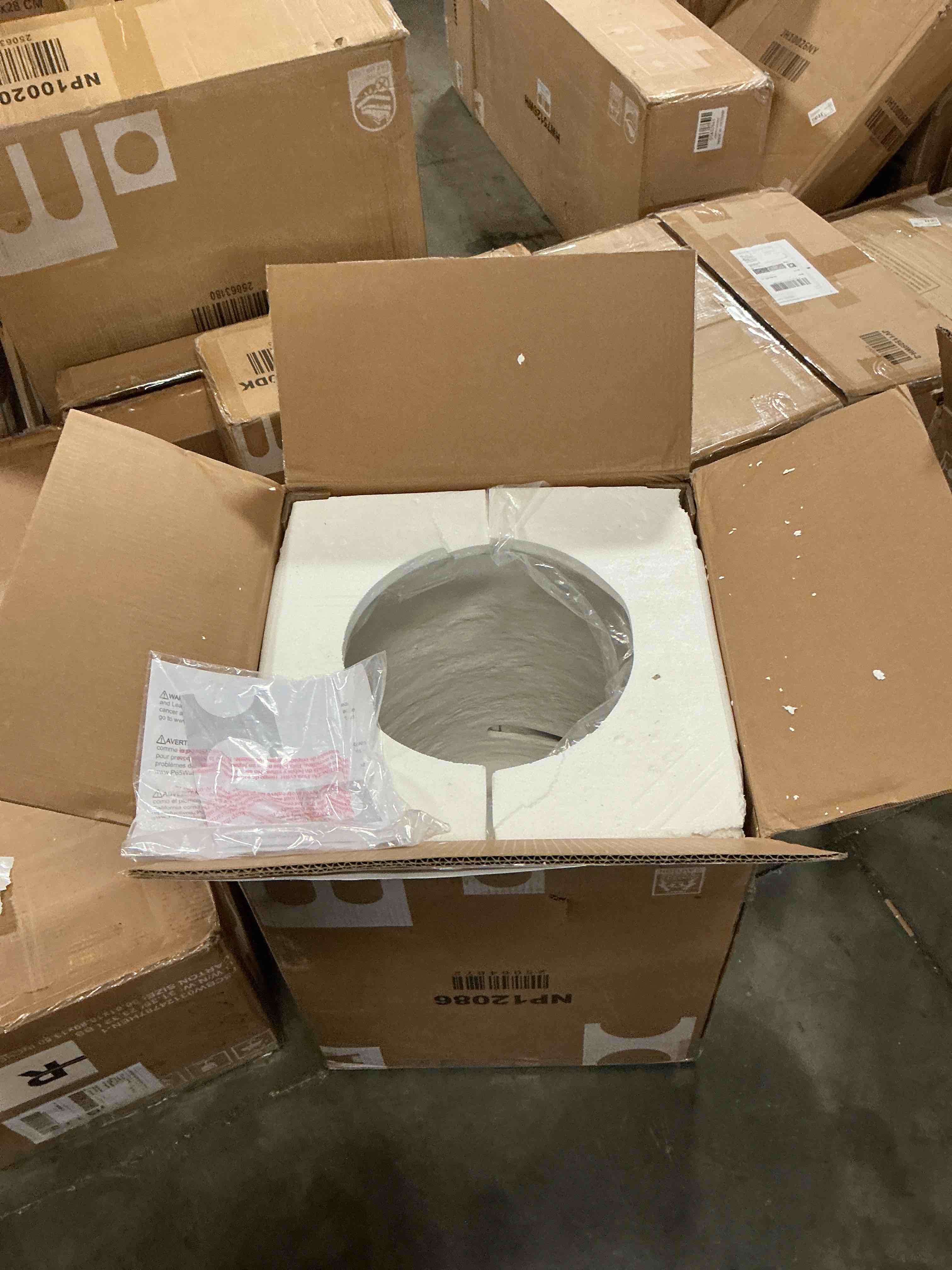 https://s3.amazonaws.com/lotting-images-prod/EmanualPiazza/GRA3808472_1777648199045.jpeg