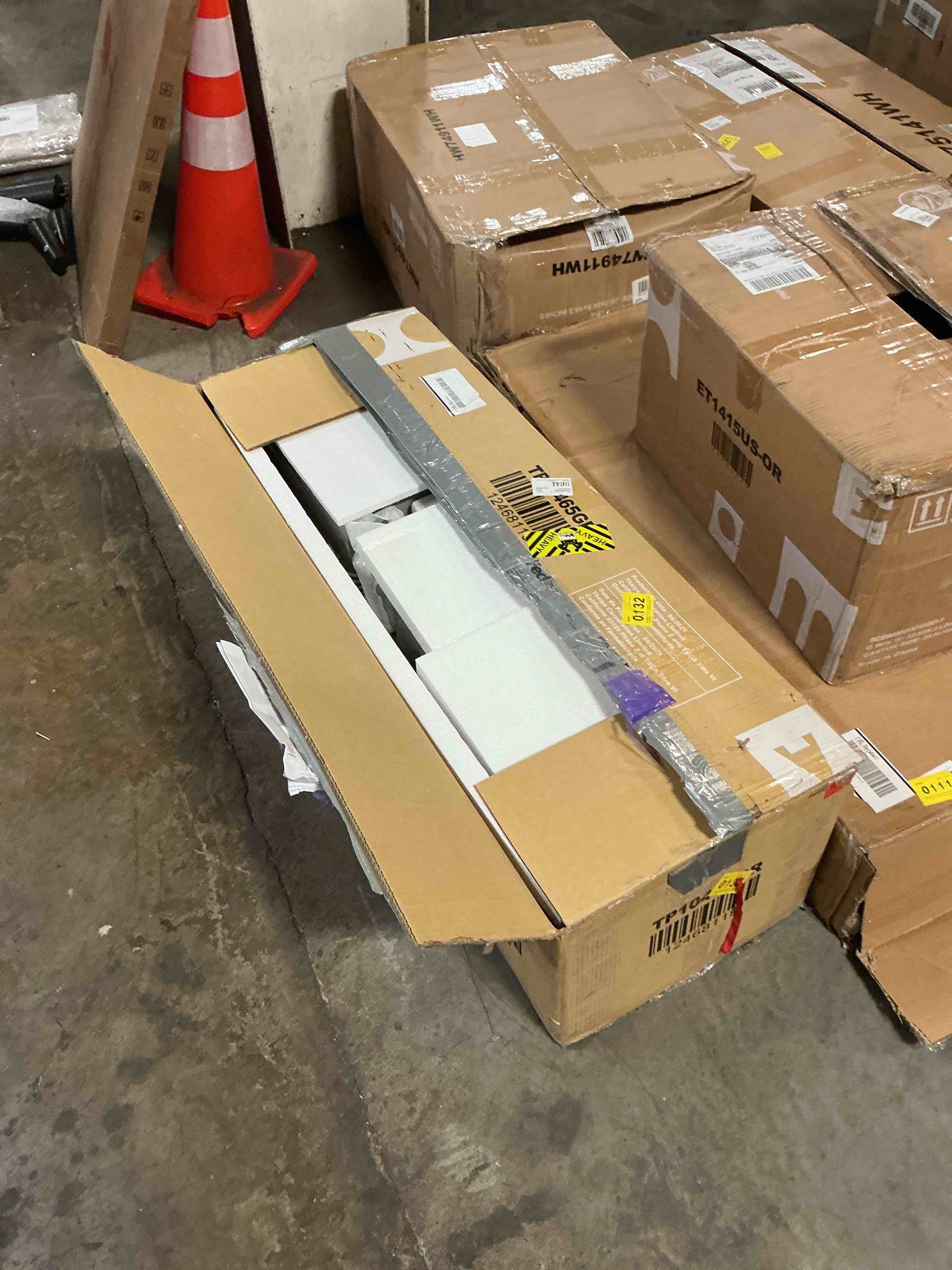 https://s3.amazonaws.com/lotting-images-prod/EmanualPiazza/GRA3808479_1777644842288.jpeg