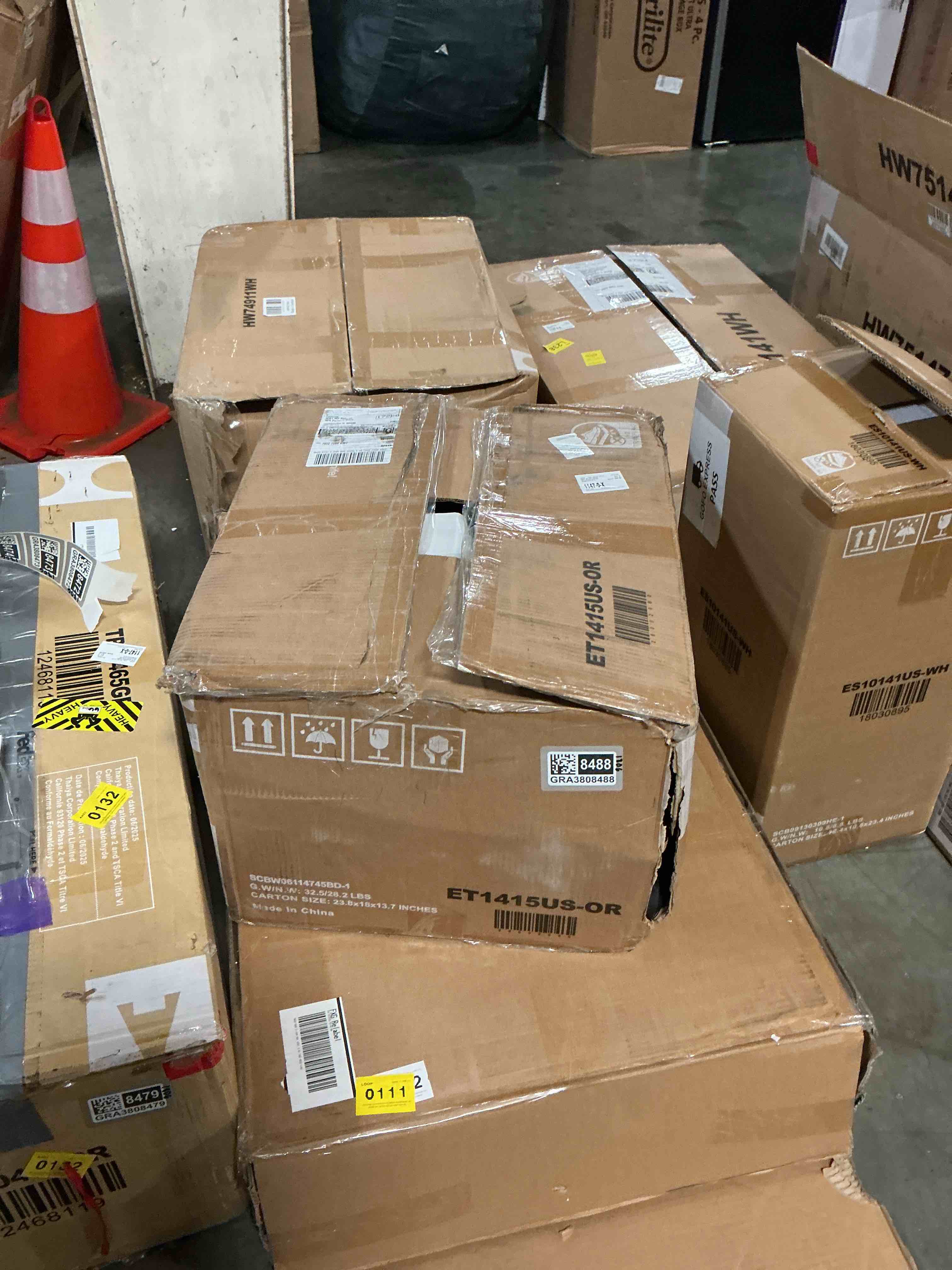 https://s3.amazonaws.com/lotting-images-prod/EmanualPiazza/GRA3808488_1777645264408.jpeg