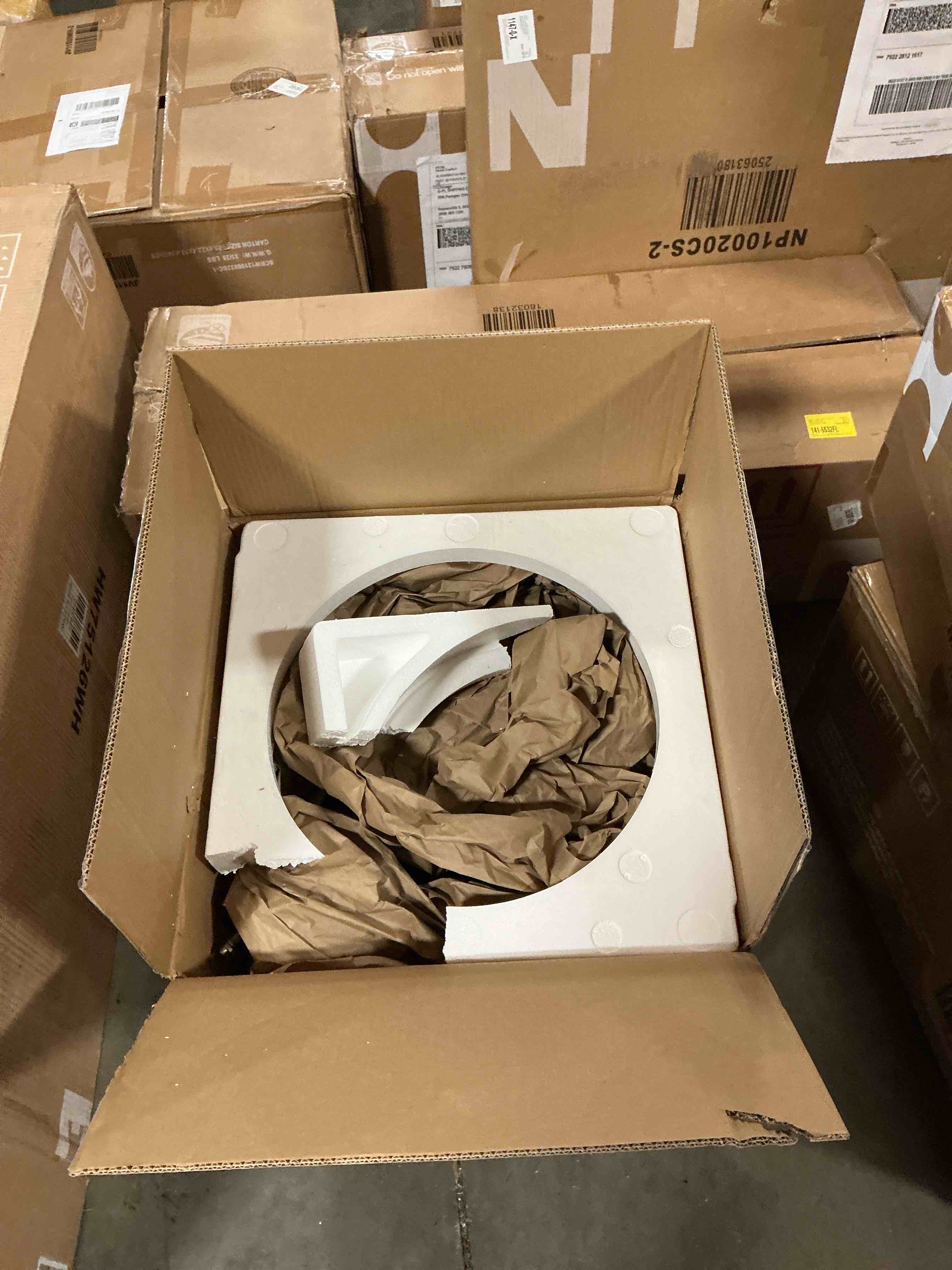https://s3.amazonaws.com/lotting-images-prod/EmanualPiazza/GRA3808491_1777646599533.jpeg