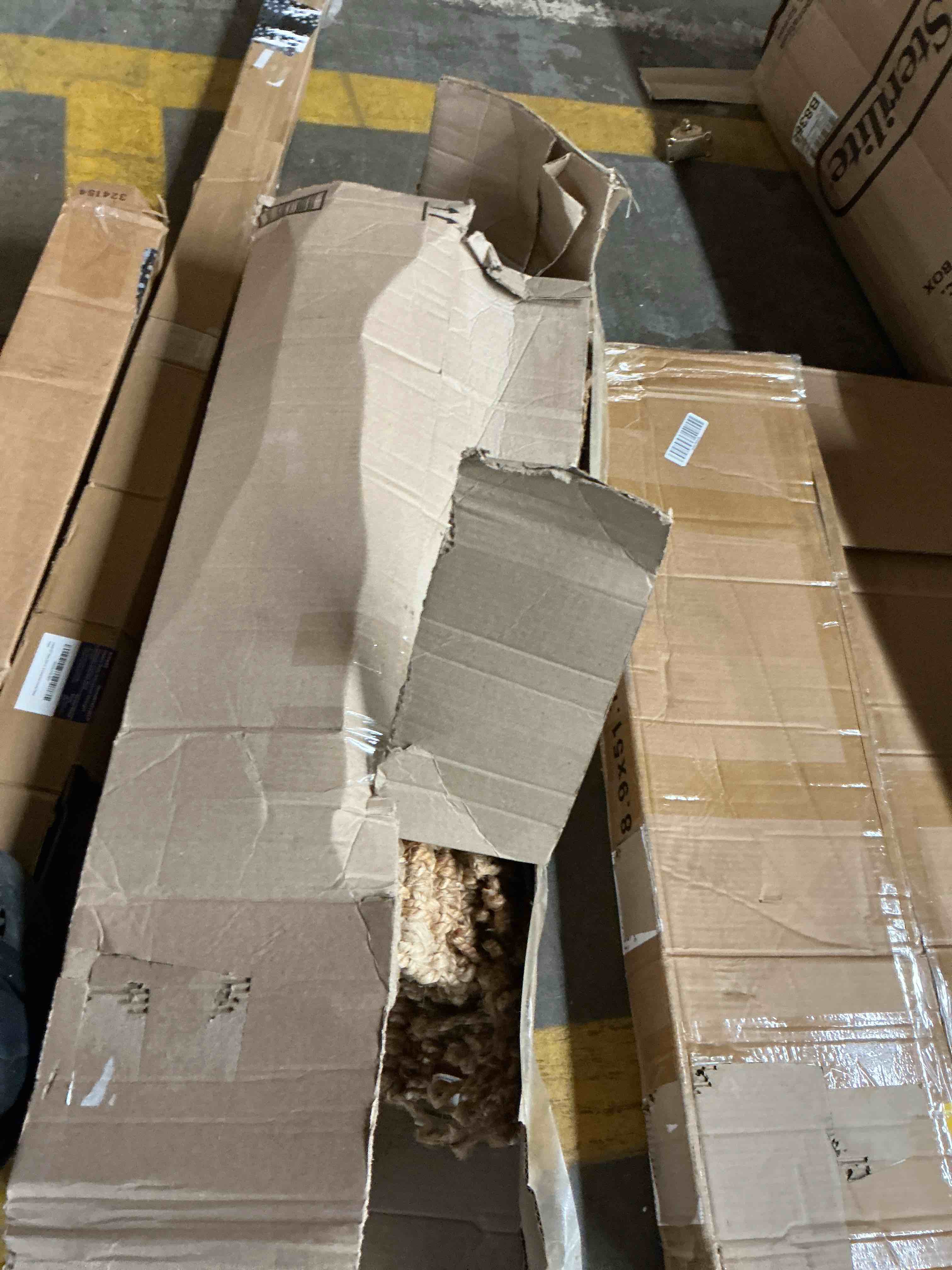 https://s3.amazonaws.com/lotting-images-prod/EmanualPiazza/GRA3808549_1778617978086.jpeg