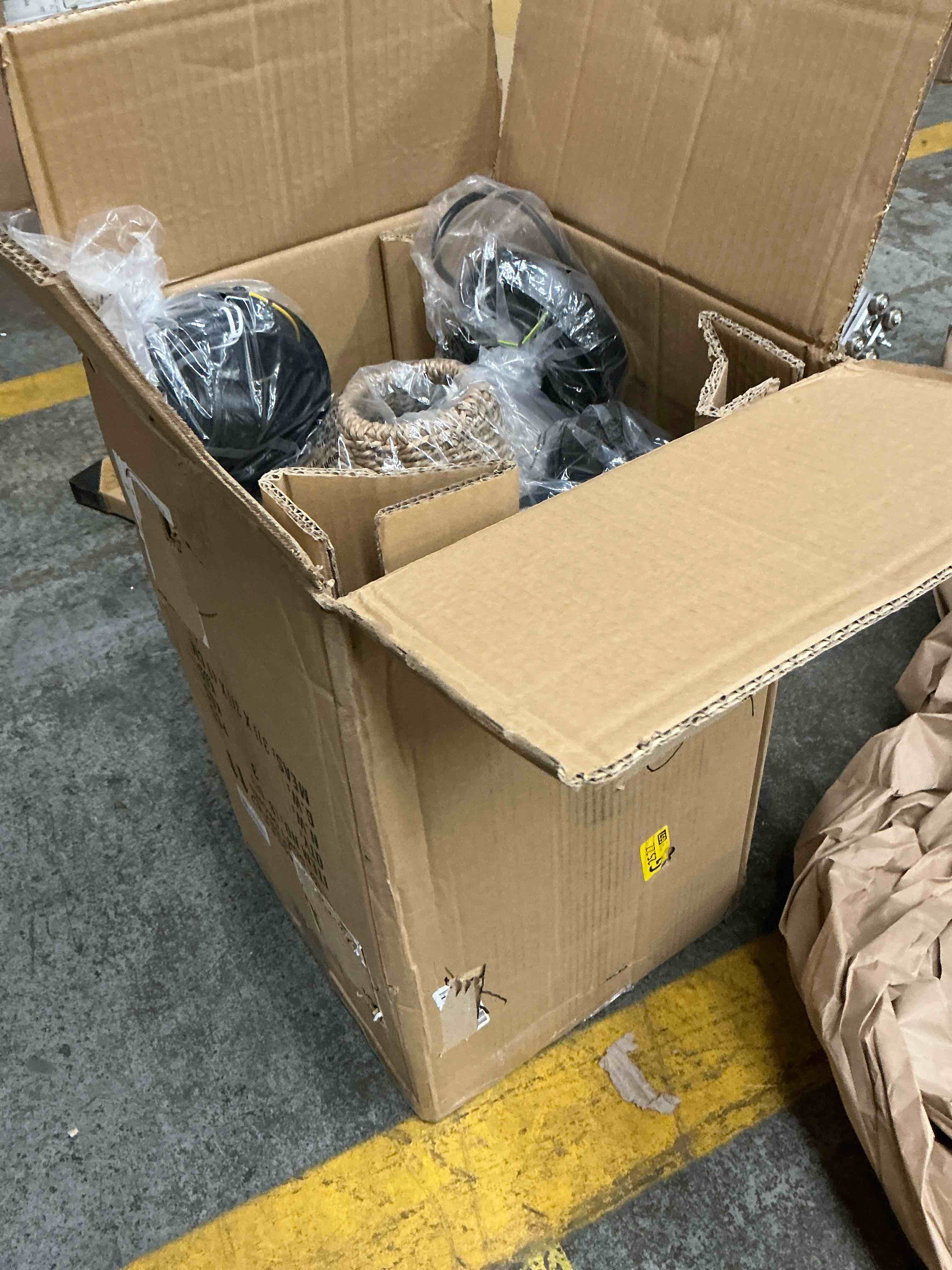 https://s3.amazonaws.com/lotting-images-prod/EmanualPiazza/GRA3808572_1778531955885.jpeg