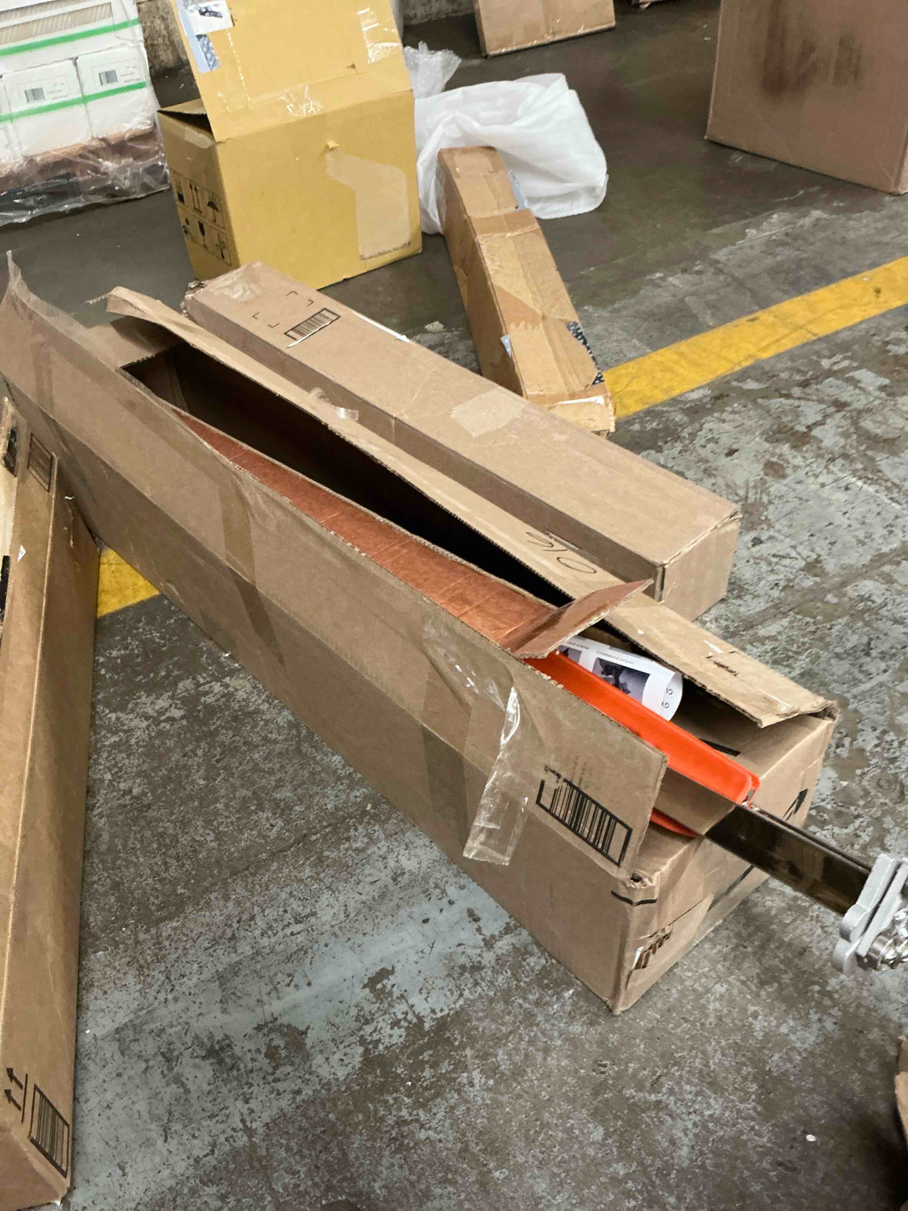 https://s3.amazonaws.com/lotting-images-prod/EmanualPiazza/GRA3808576_1778531452970.jpeg
