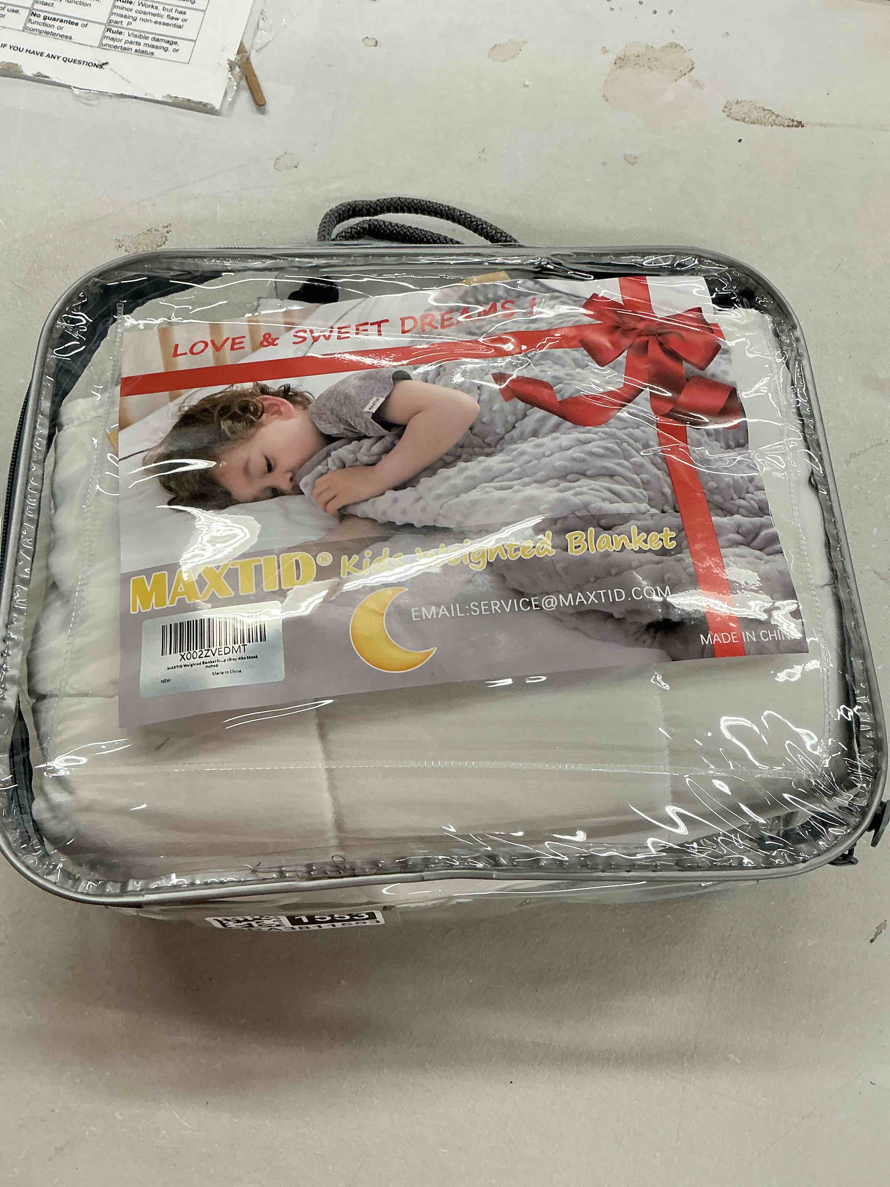 Condition photo showing Good Condition for cuteking weighted blanket - weighted blanket with premium glass beads - breathable heavy blanket for comfortable rest - soft thick blanket all season (3lbs, 36"x48", white) 05-white 36''x48''-3lbs