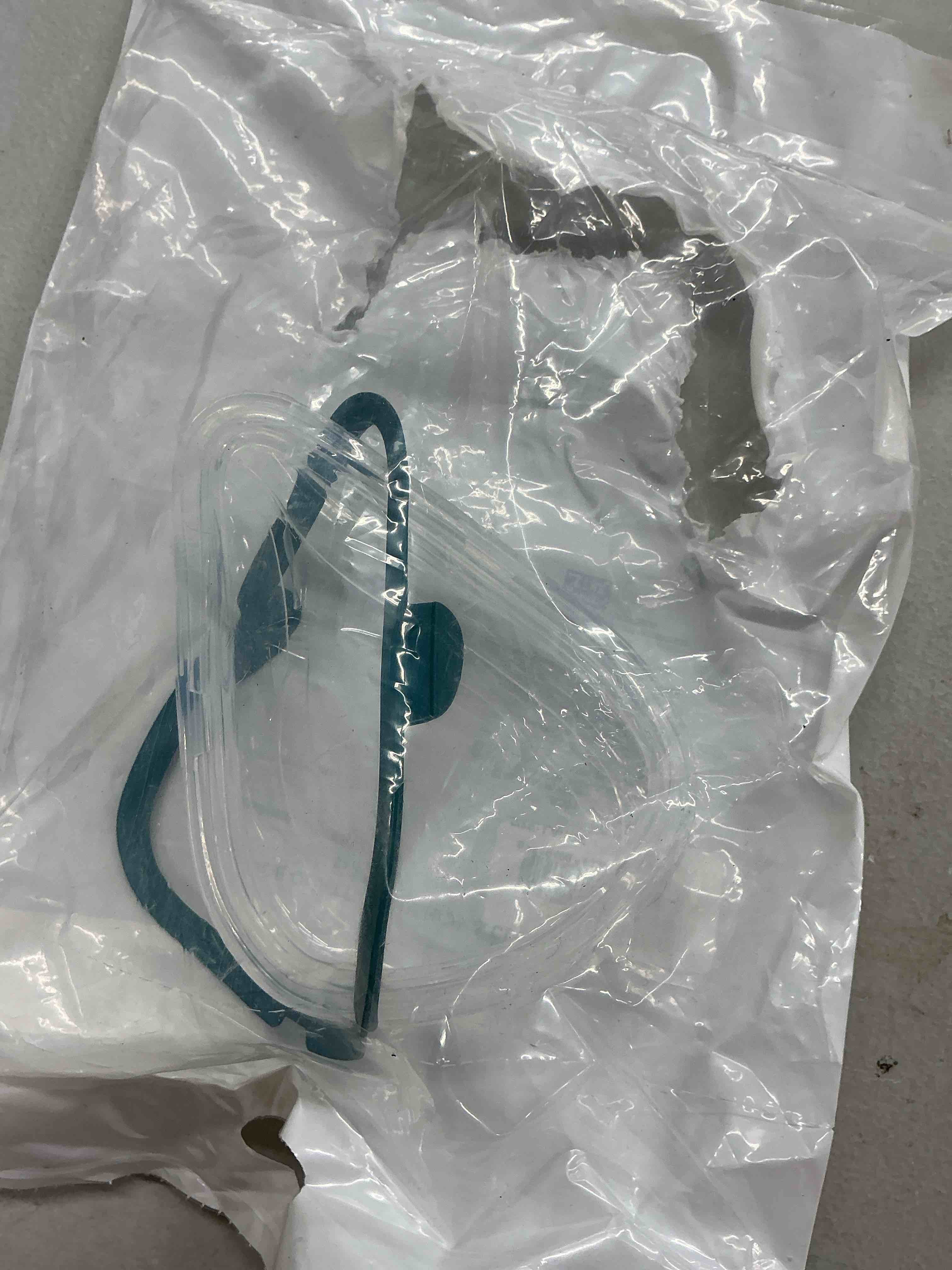 Condition photo showing Good Condition for resmed mirage quattro full face replacement cushion - large