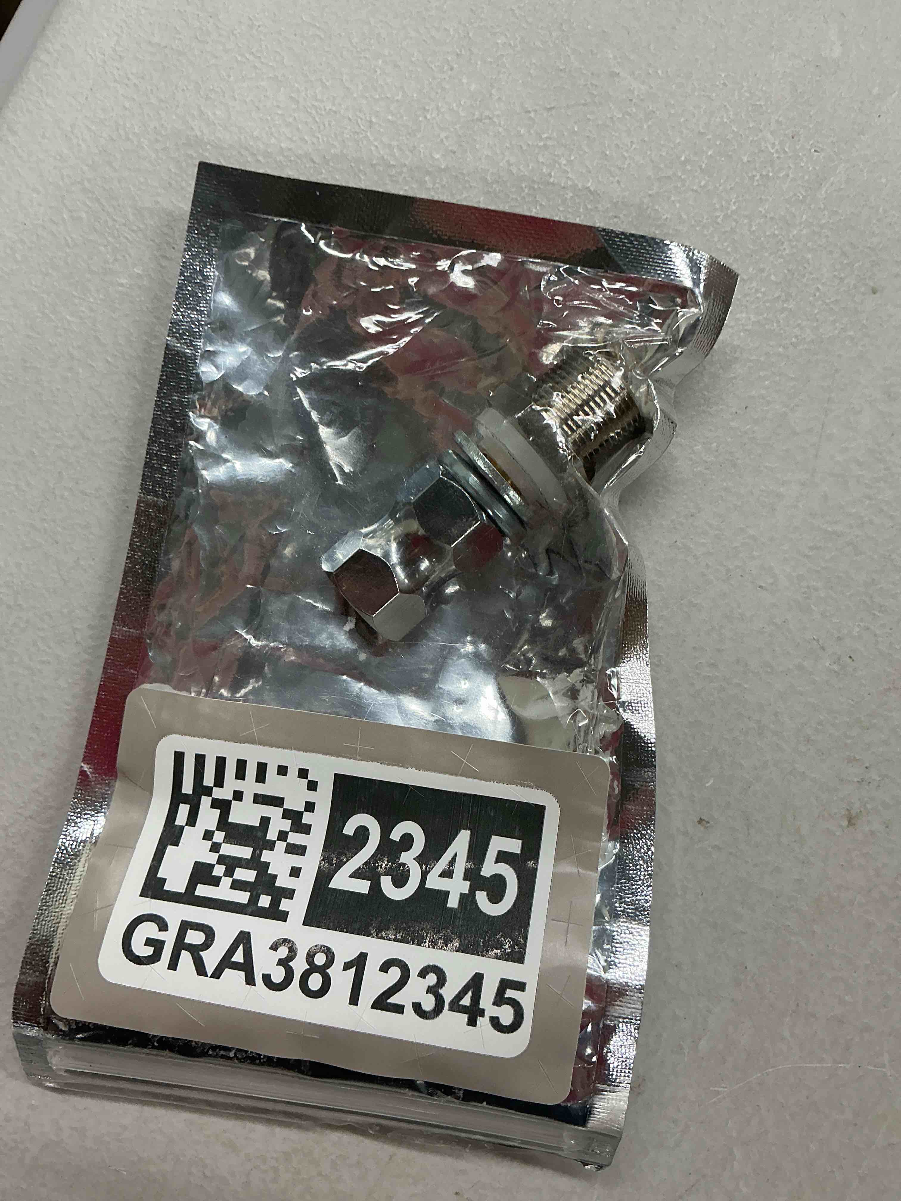 Condition photo showing Good Condition for heavy duty so-239 stud mount for cb radio antenna standard 3/8 x 24 threaded antenna stud mount adapter cb so239 stud mount for any 1/2" hole?1 pack?