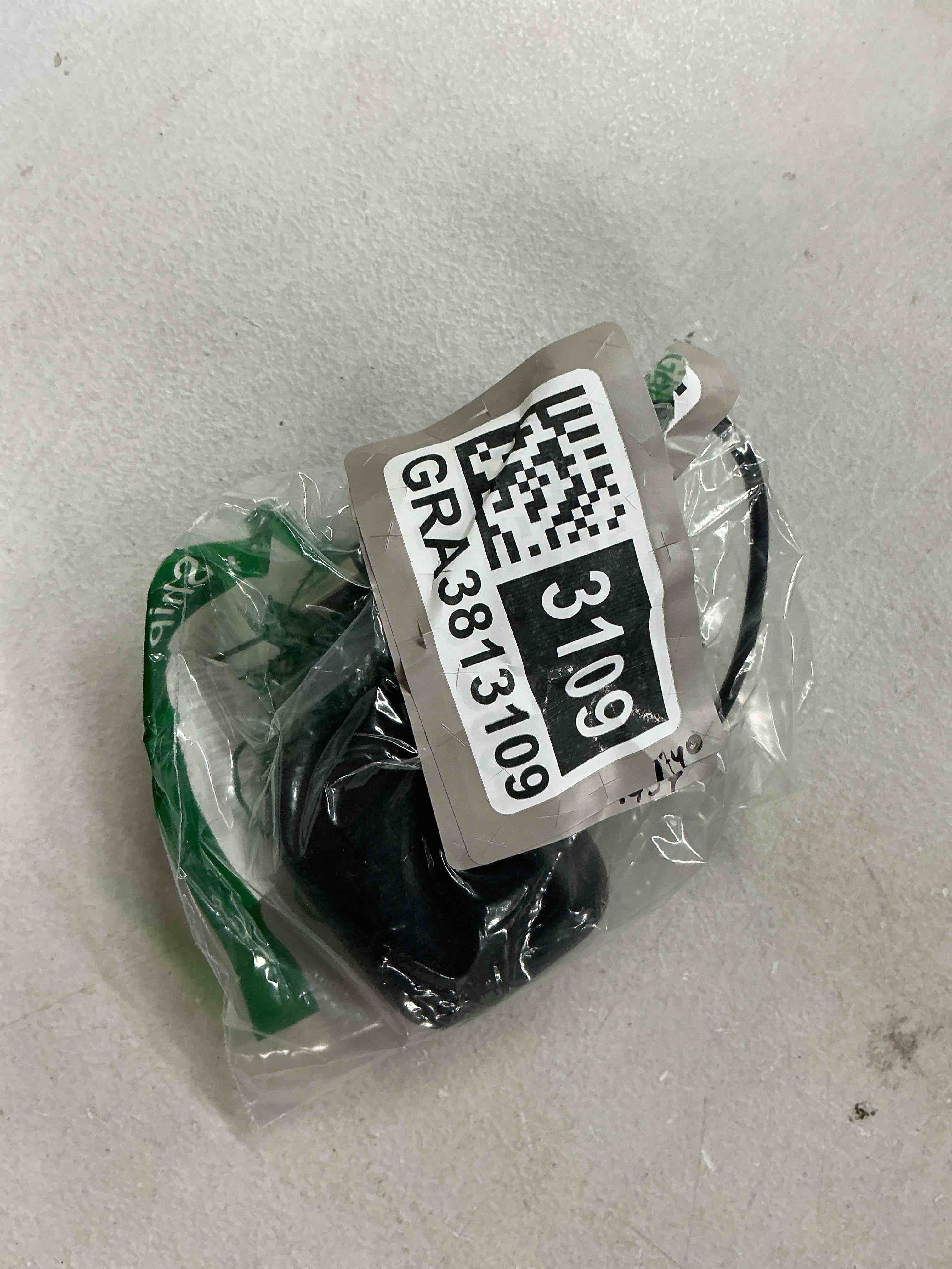 https://s3.amazonaws.com/lotting-images-prod/EmanualPiazza/GRA3813109_1777469995436.jpeg