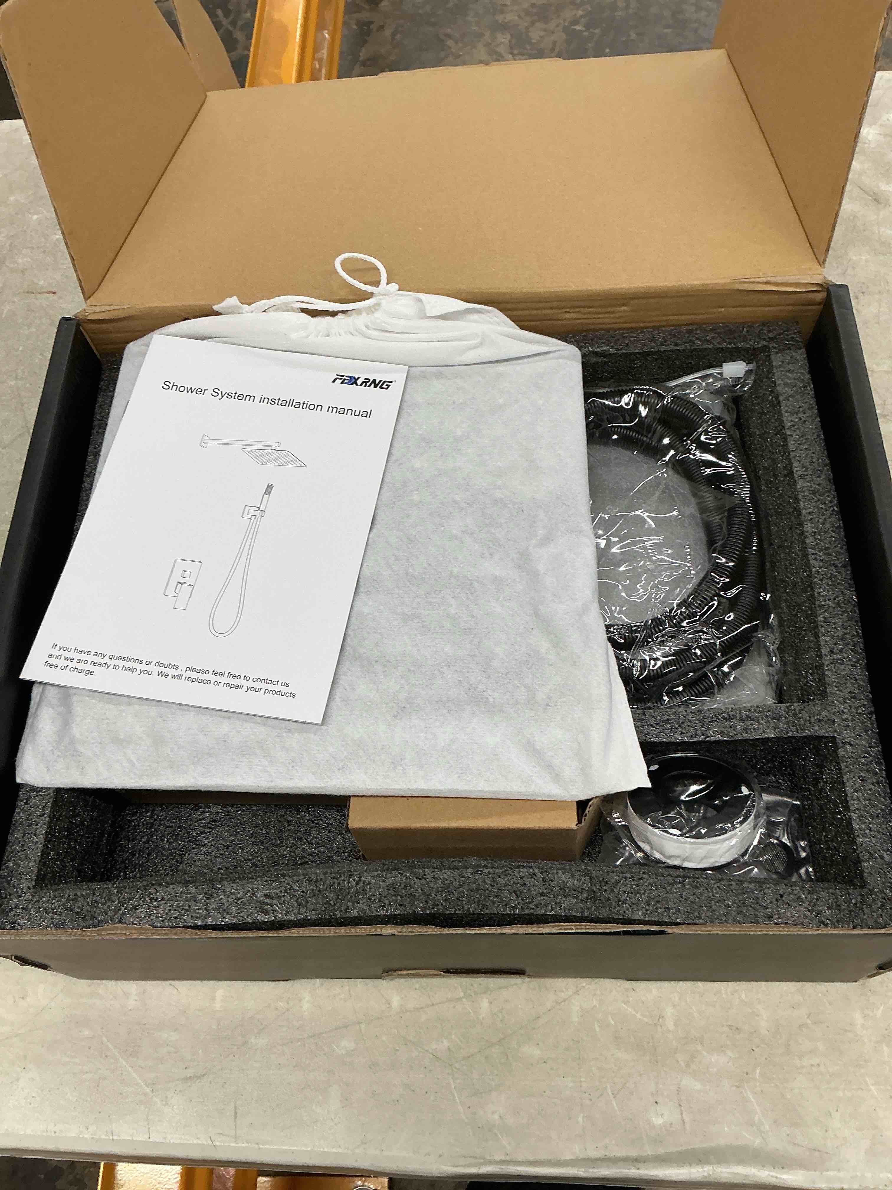 https://s3.amazonaws.com/lotting-images-prod/EmanualPiazza/GRA3814089_1779445415083.jpeg