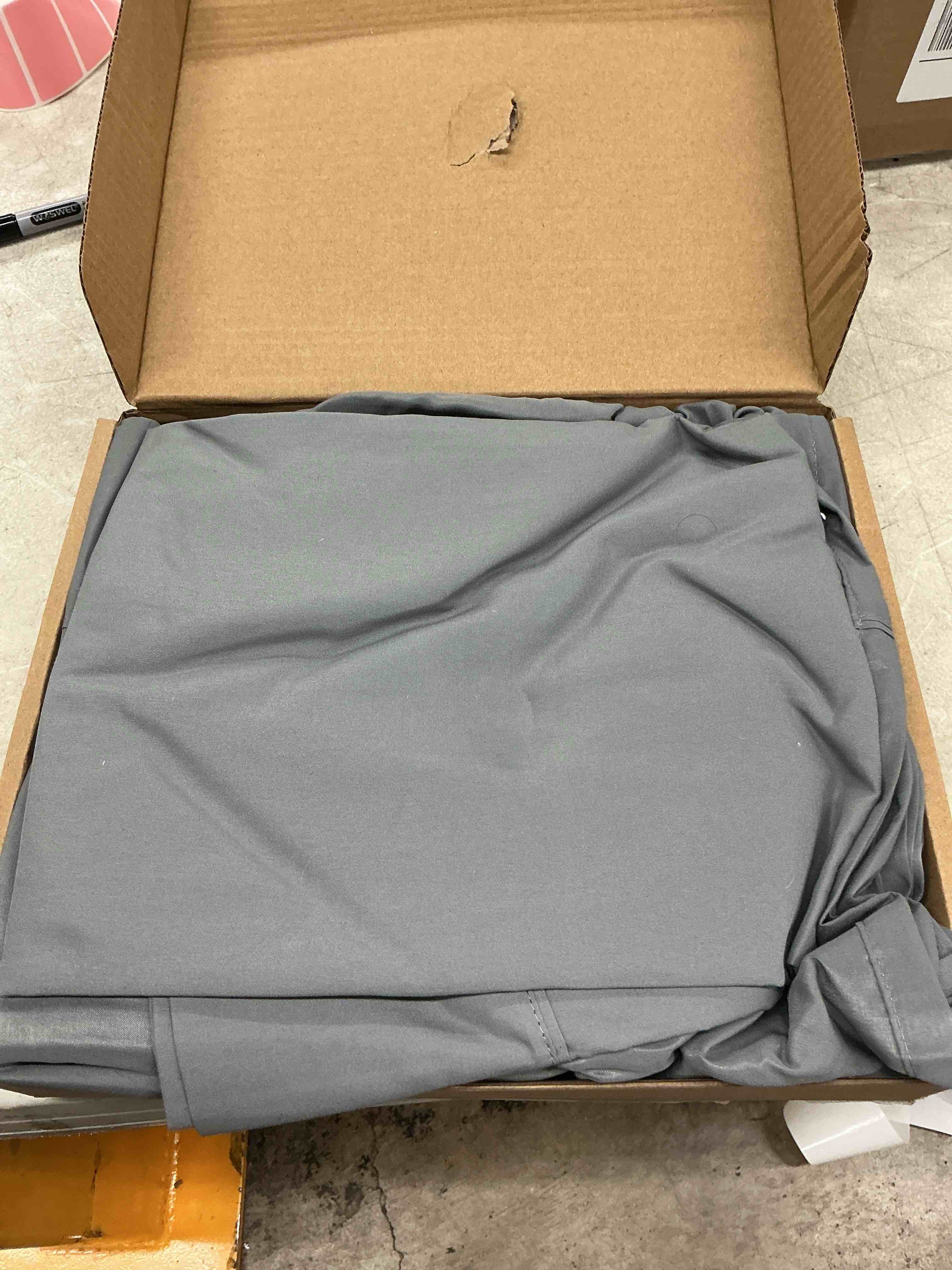 https://s3.amazonaws.com/lotting-images-prod/EmanualPiazza/GRA3814306_1779470239644.jpeg