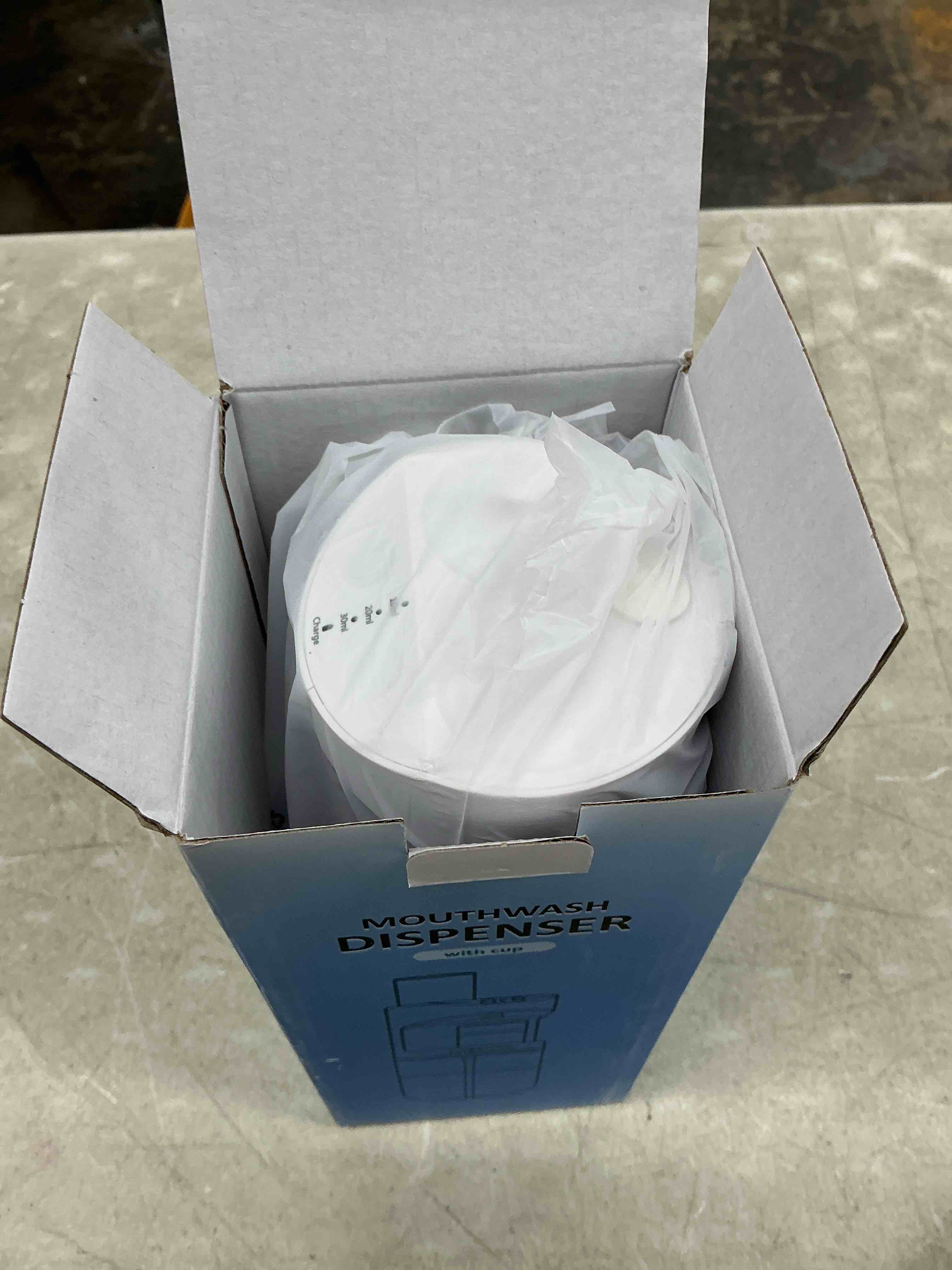 https://s3.amazonaws.com/lotting-images-prod/EmanualPiazza/GRA3814352_1779471246389.jpeg
