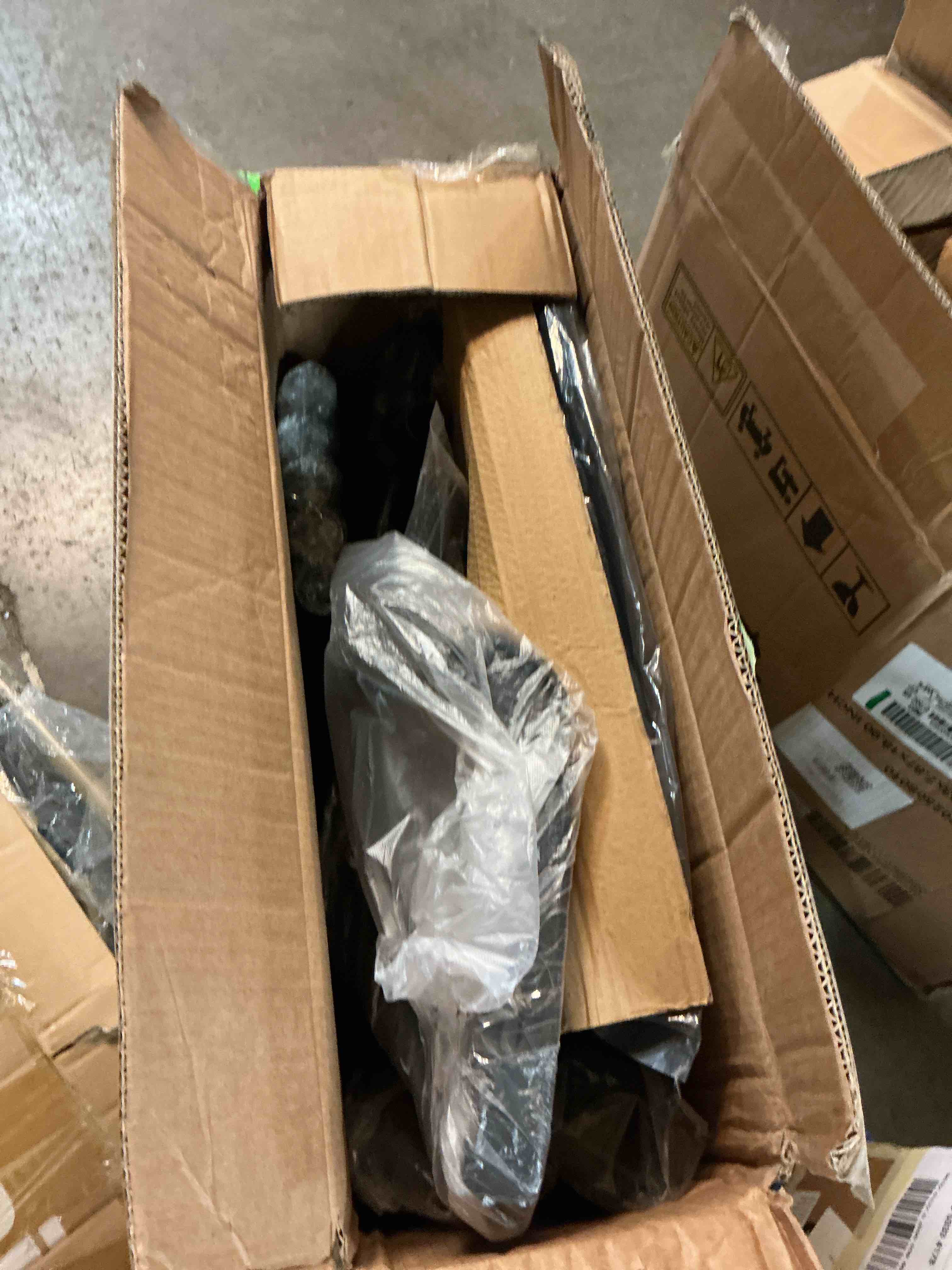 https://s3.amazonaws.com/lotting-images-prod/EmanualPiazza/GRA3814379_1779801486923.jpeg