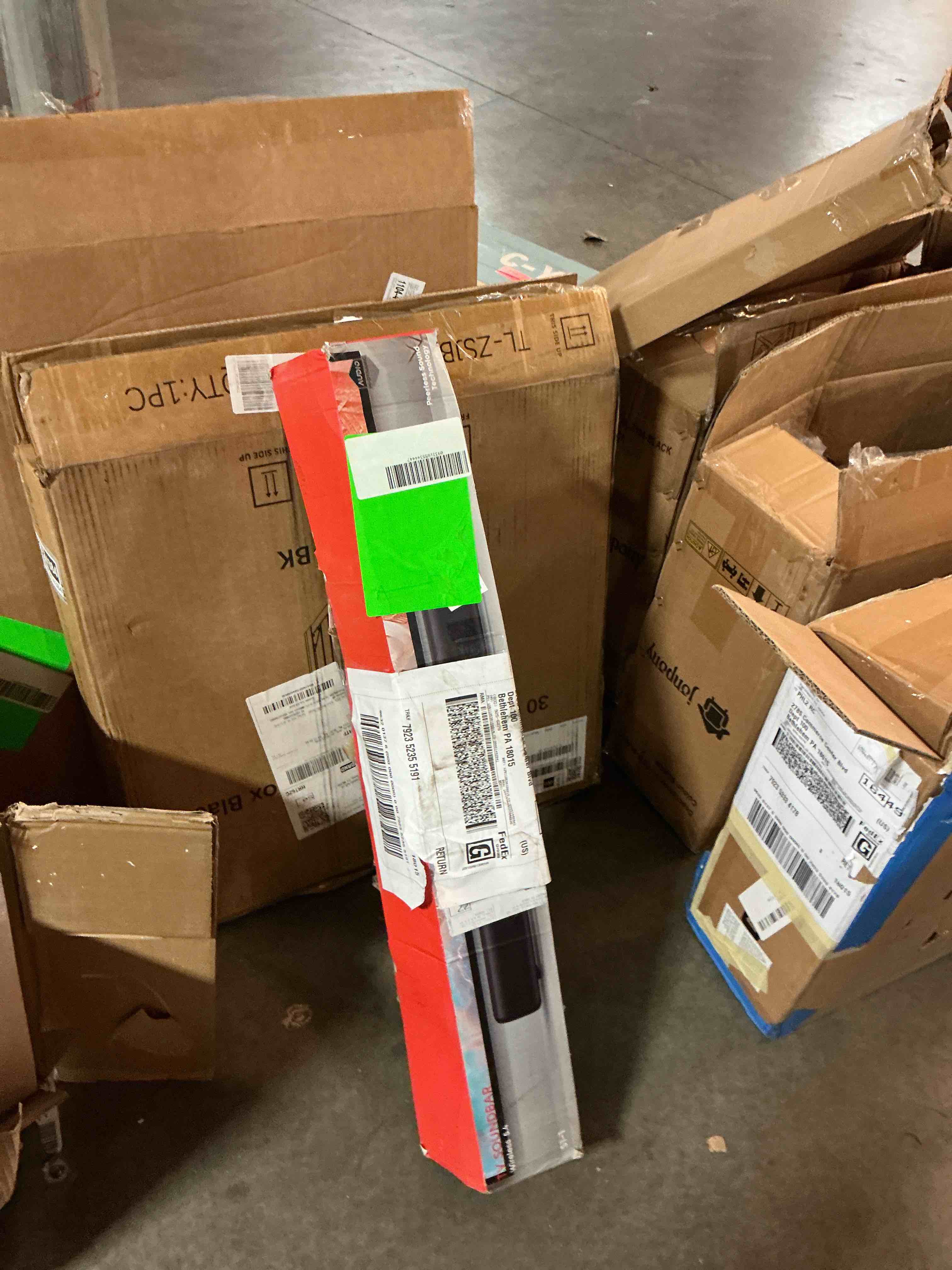 https://s3.amazonaws.com/lotting-images-prod/EmanualPiazza/GRA3814386_1779802793247.jpeg