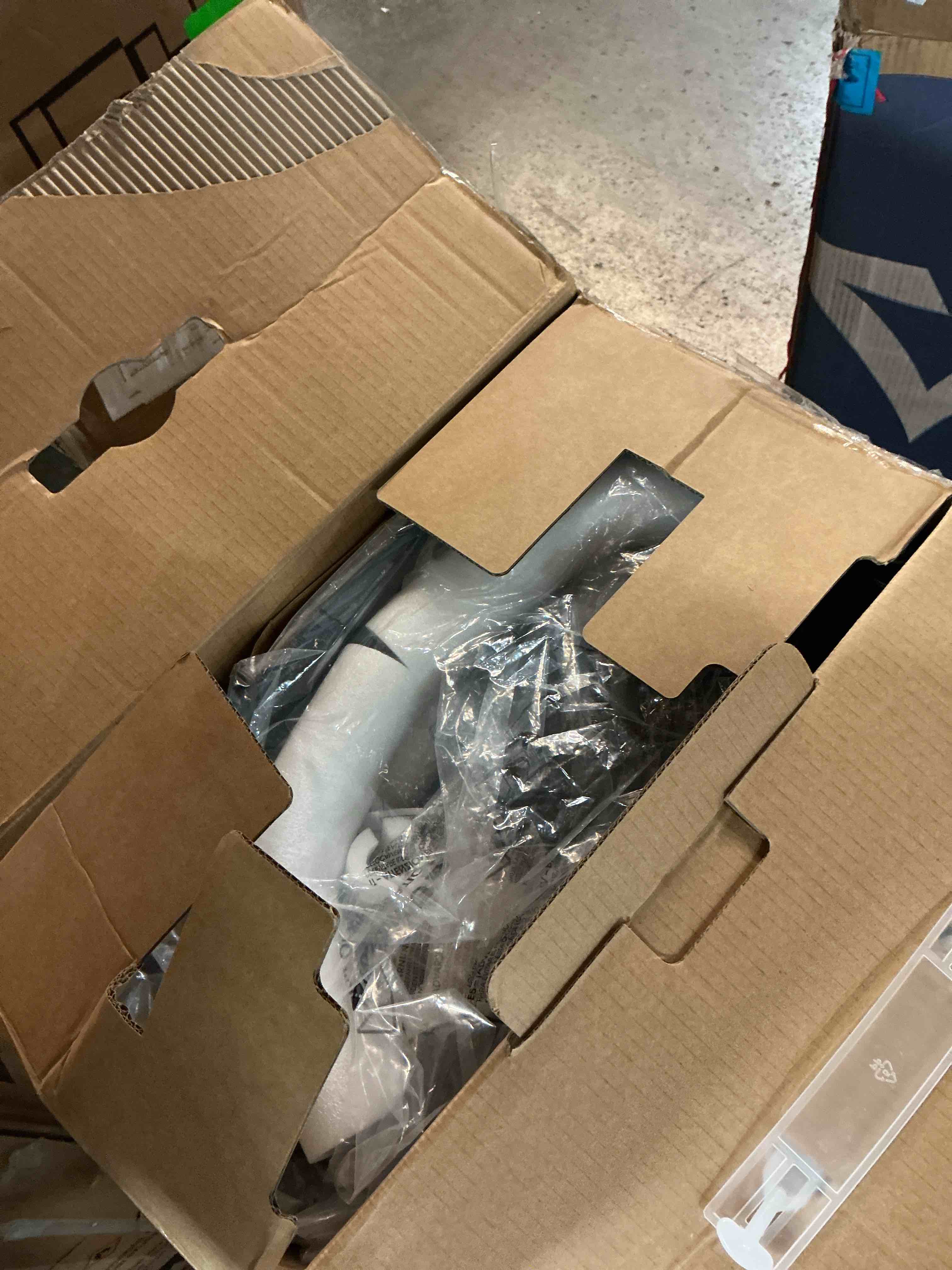 https://s3.amazonaws.com/lotting-images-prod/EmanualPiazza/GRA3814392_1779804471869.jpeg