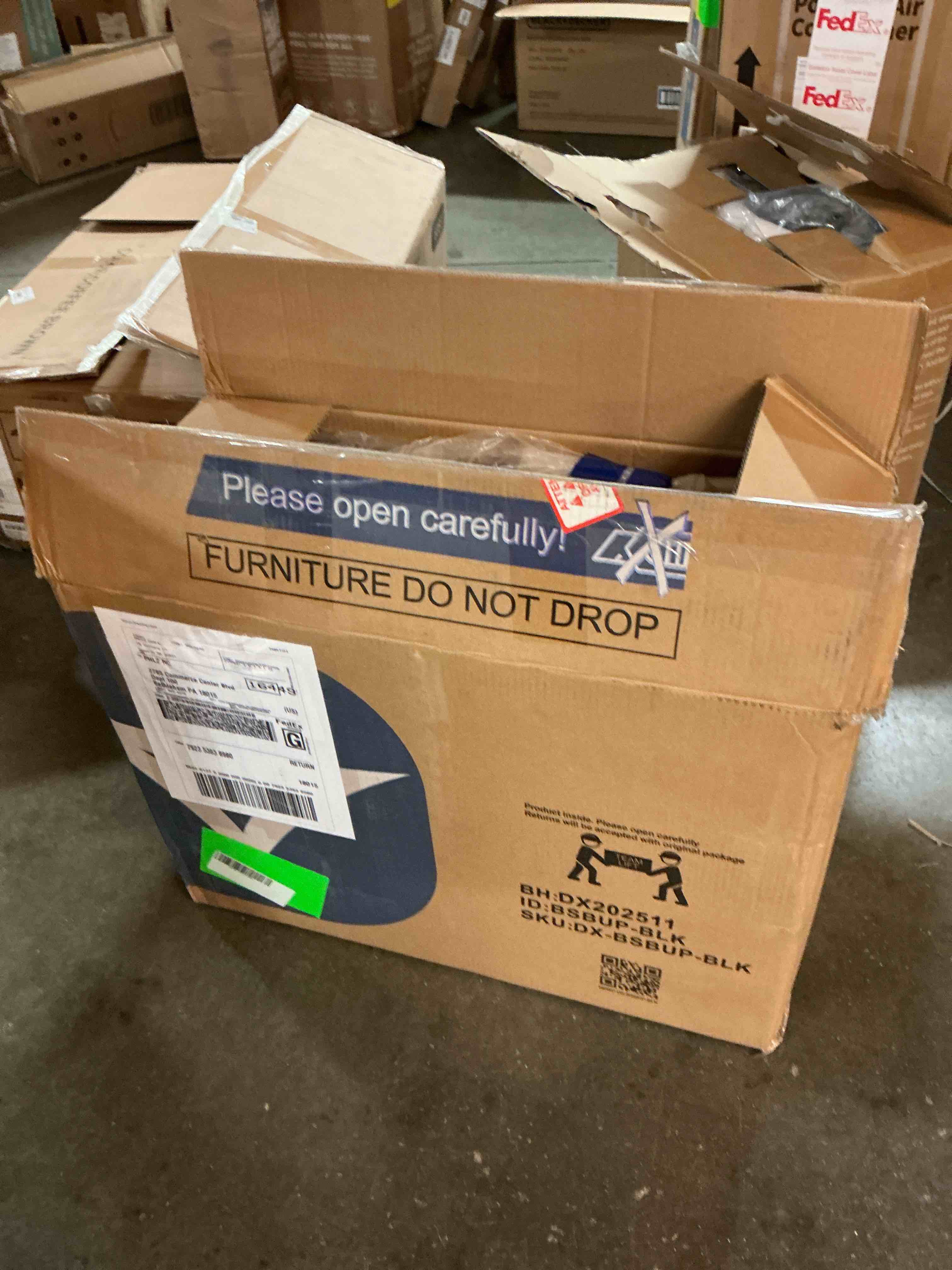 https://s3.amazonaws.com/lotting-images-prod/EmanualPiazza/GRA3814394_1779805117022.jpeg