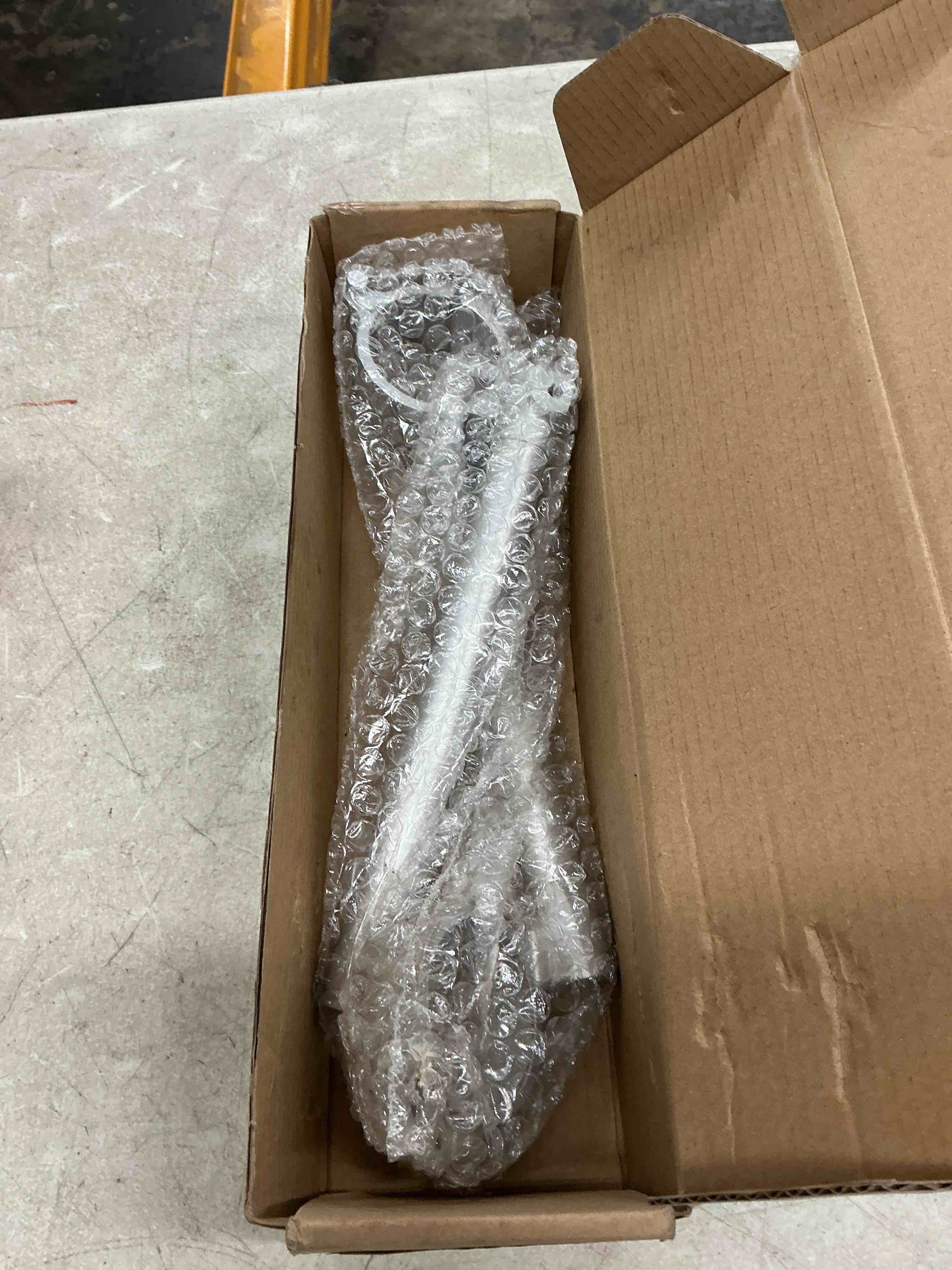 https://s3.amazonaws.com/lotting-images-prod/EmanualPiazza/GRA3814625_1779887840274.jpeg