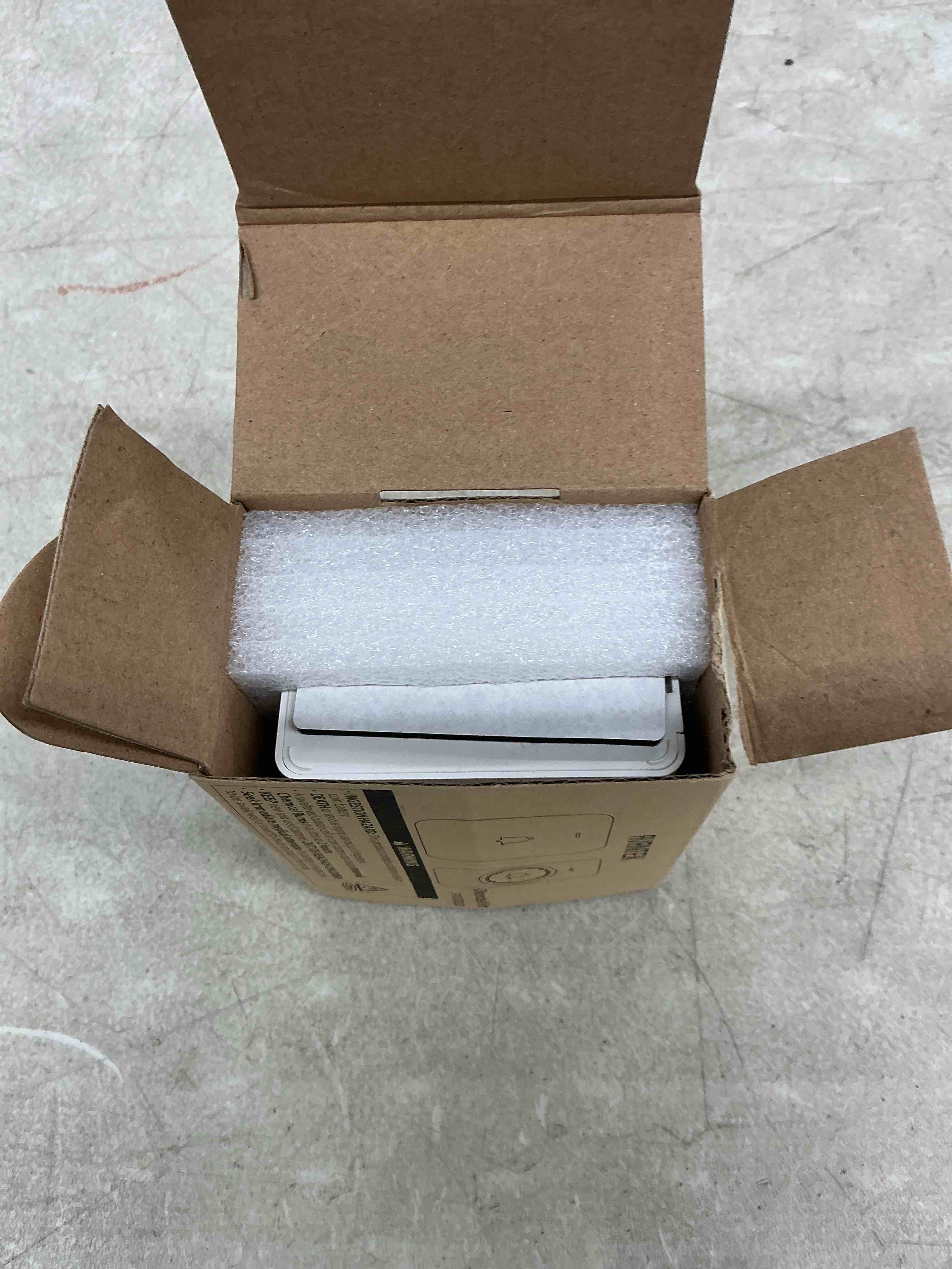 https://s3.amazonaws.com/lotting-images-prod/EmanualPiazza/GRA3816281_1780692516022.jpeg