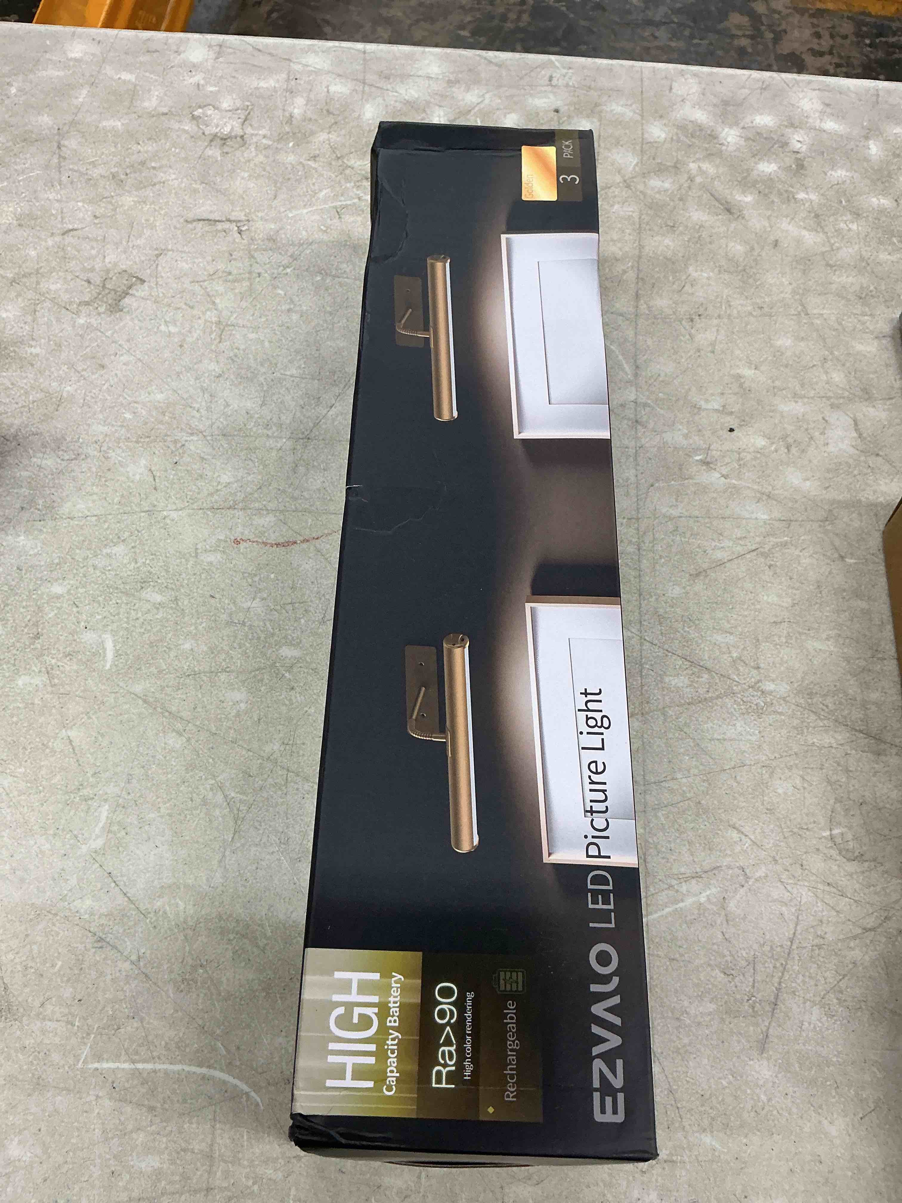 https://s3.amazonaws.com/lotting-images-prod/EmanualPiazza/GRA3816355_1780686939796.jpeg