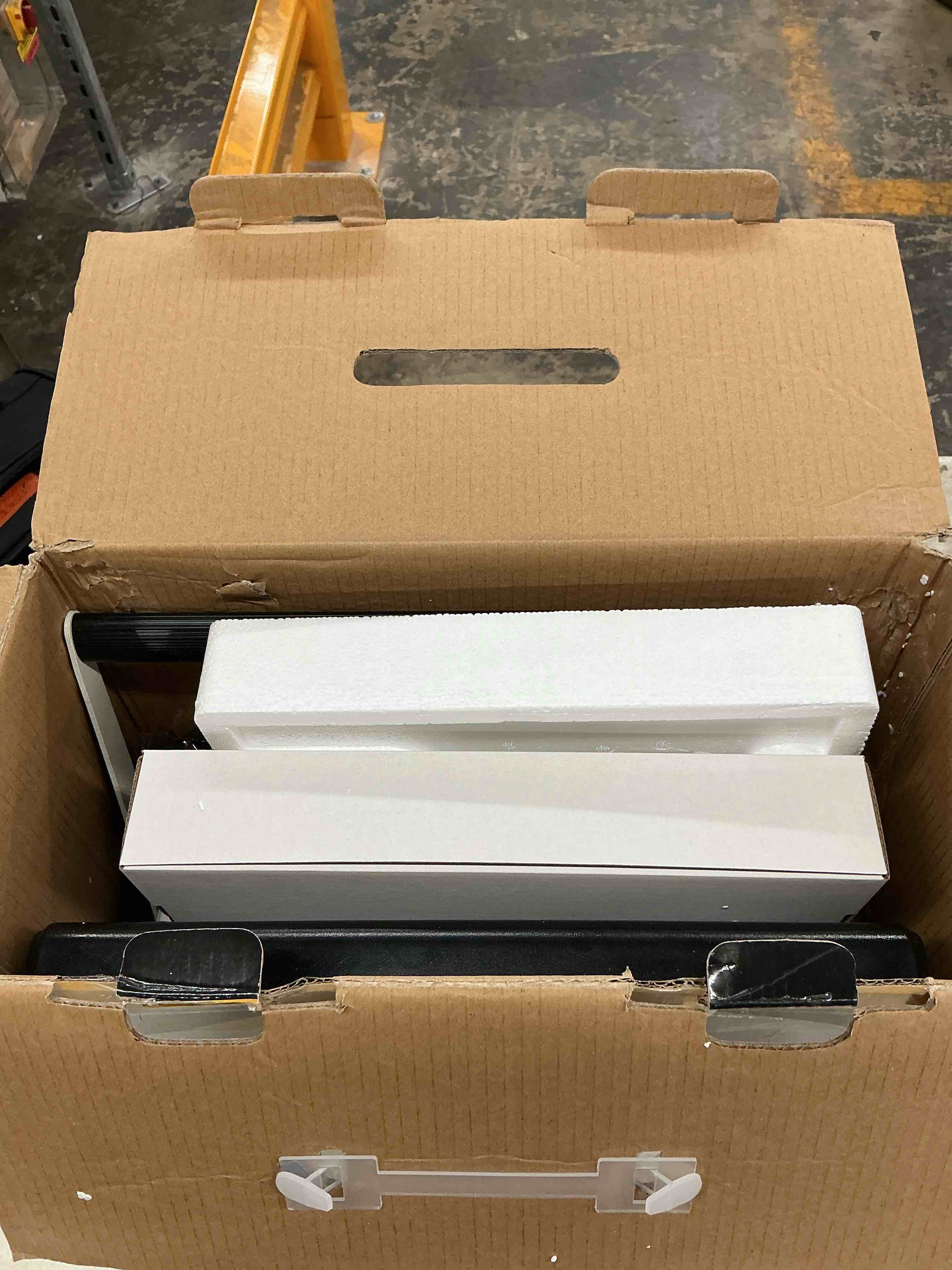 https://s3.amazonaws.com/lotting-images-prod/EmanualPiazza/GRA3816364_1780692893224.jpeg