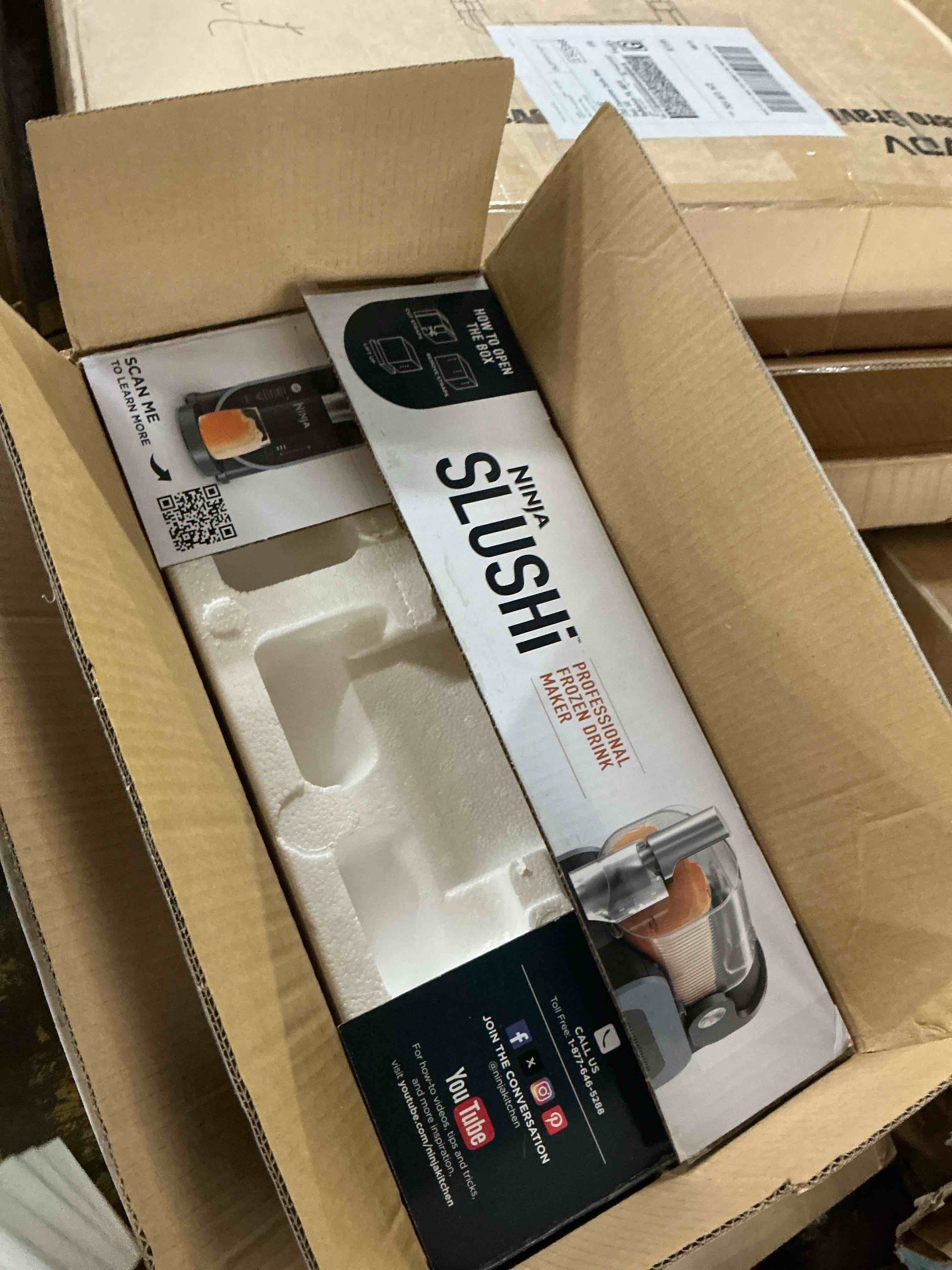https://s3.amazonaws.com/lotting-images-prod/EmanualPiazza/GRA3816698_1781543184579.jpeg