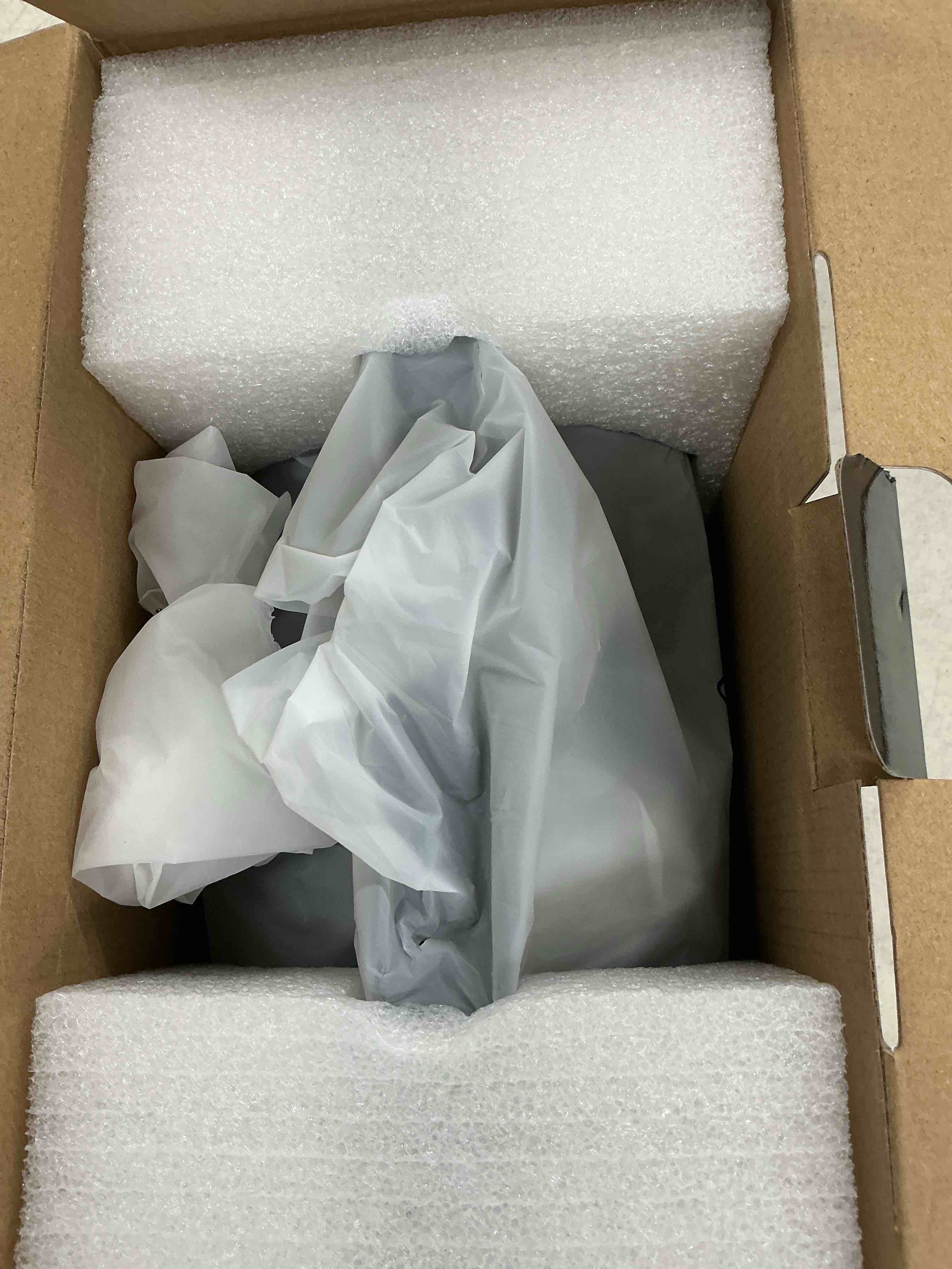 https://s3.amazonaws.com/lotting-images-prod/EmanualPiazza/GRA3819518_1777384102657.jpeg
