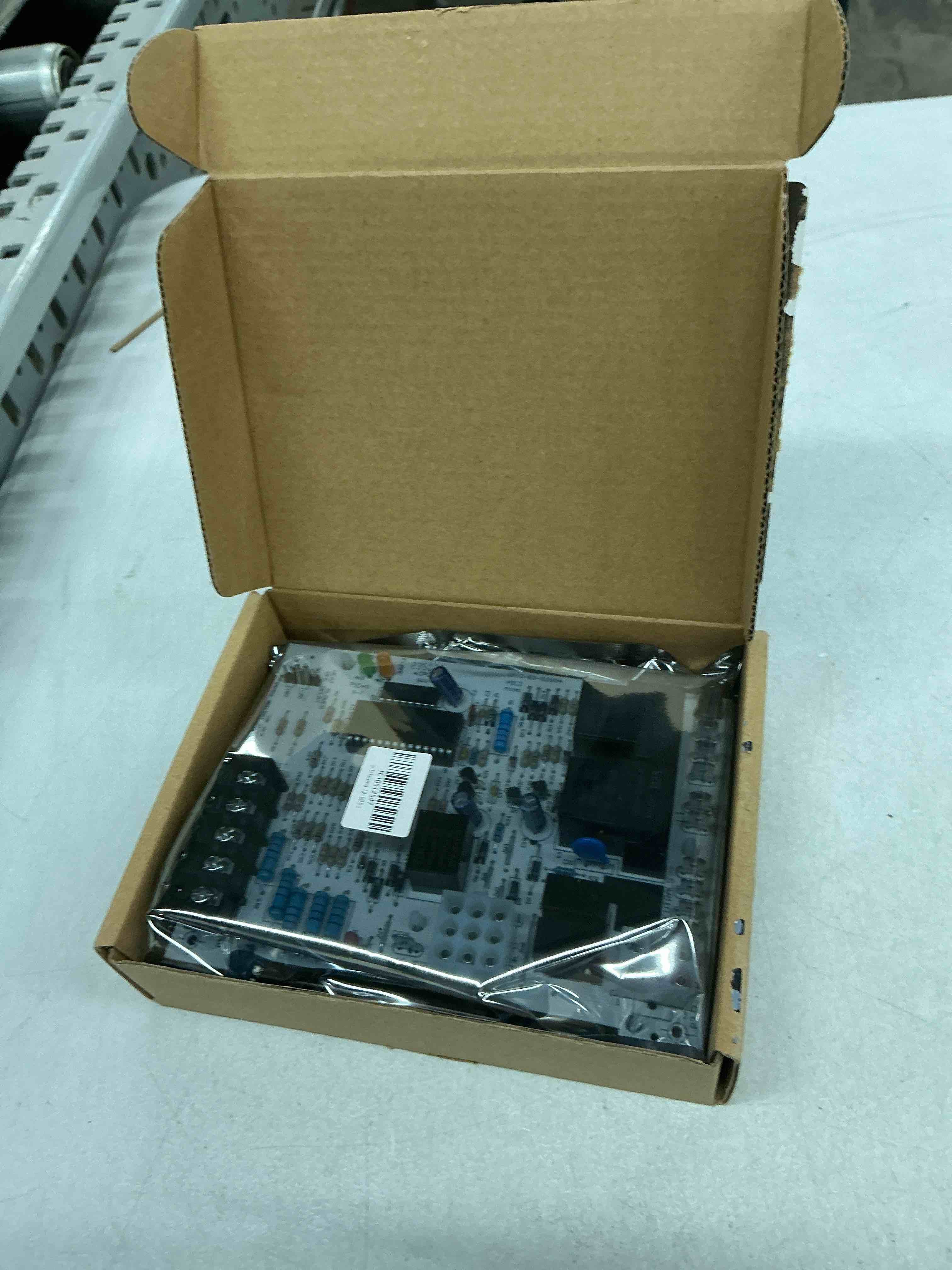 https://s3.amazonaws.com/lotting-images-prod/EmanualPiazza/GRA3821310_1777580174708.jpeg
