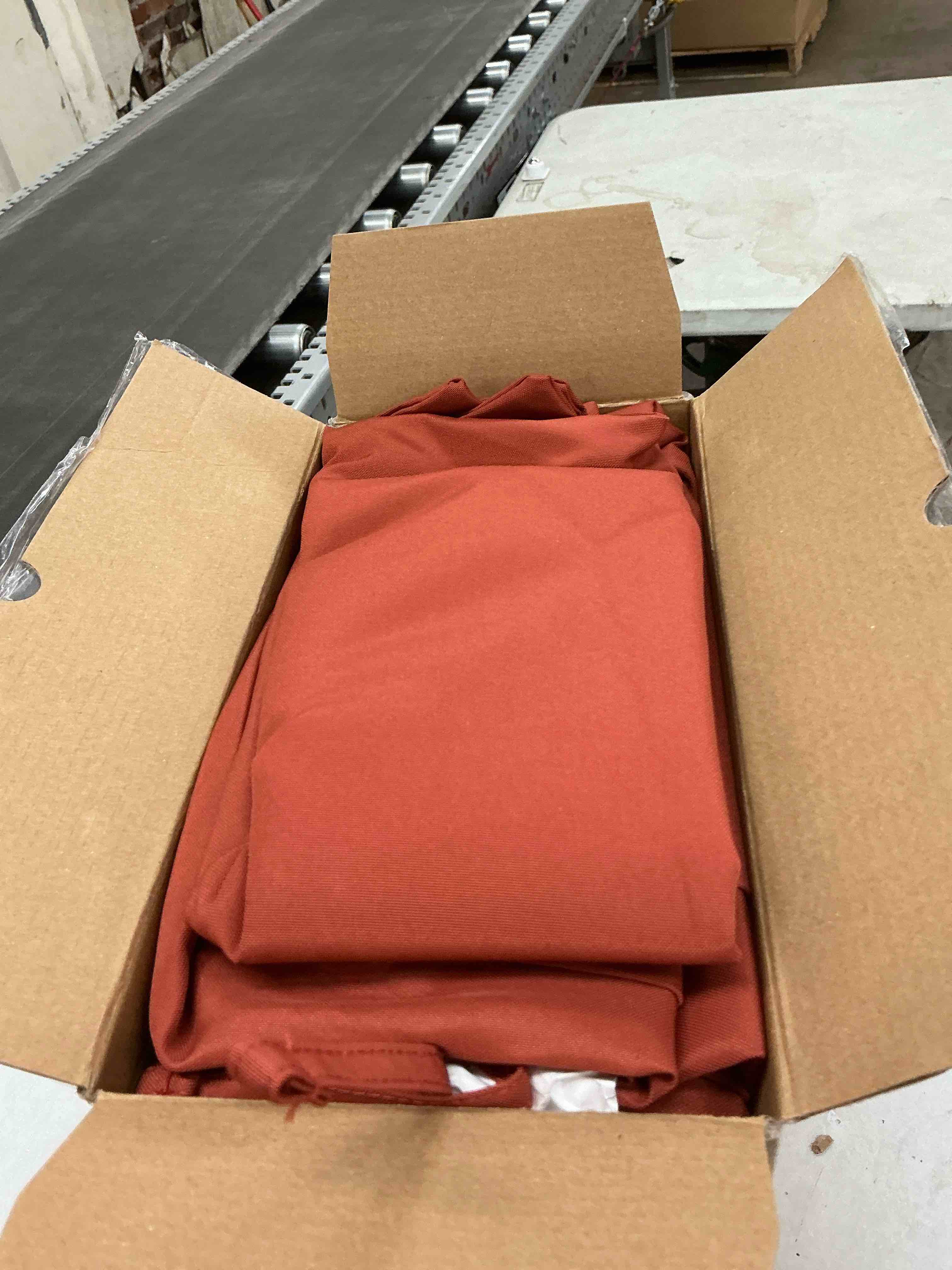 https://s3.amazonaws.com/lotting-images-prod/EmanualPiazza/GRA3821397_1777641818464.jpeg