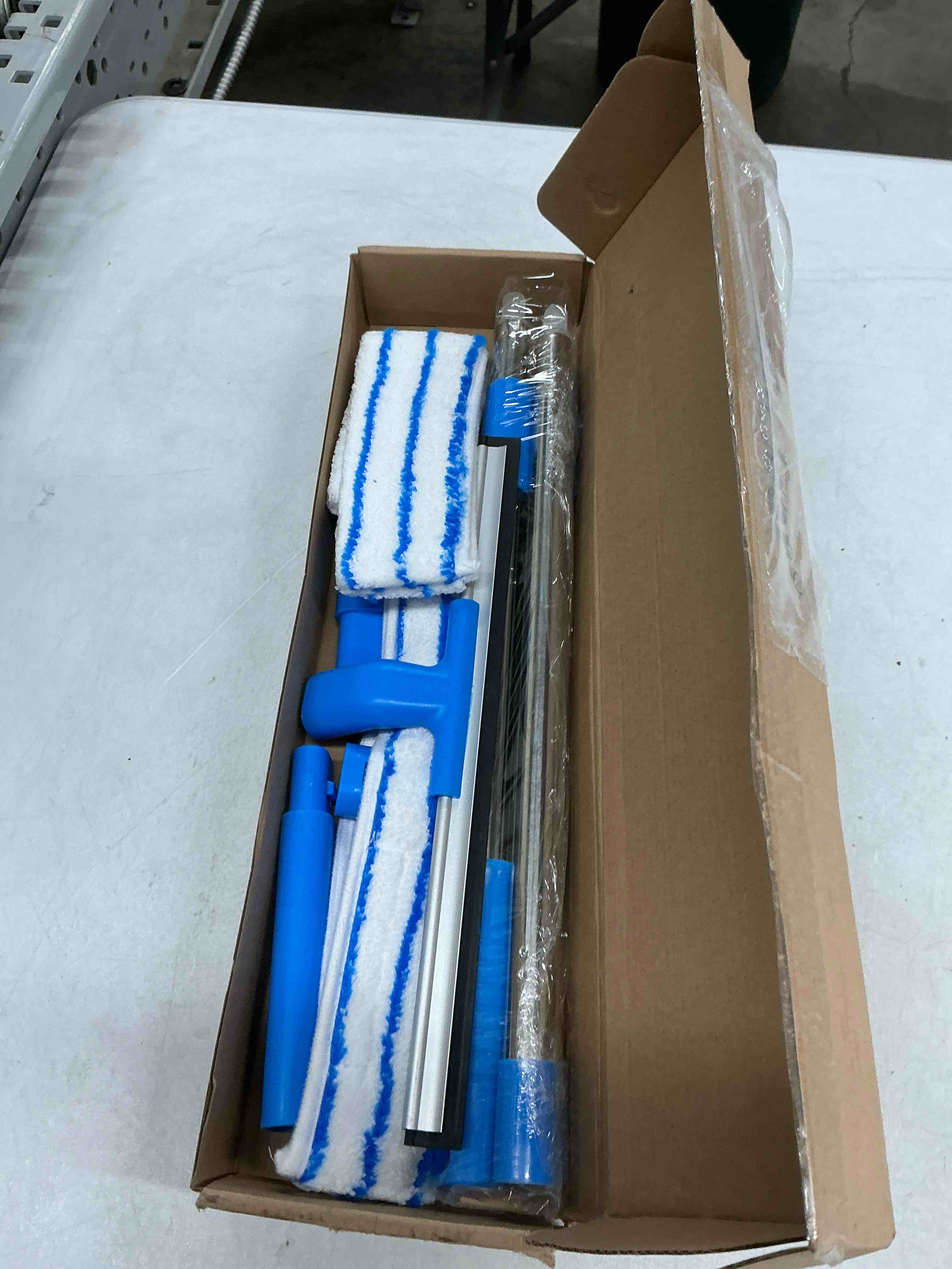 https://s3.amazonaws.com/lotting-images-prod/EmanualPiazza/GRA3821403_1777642496644.jpeg