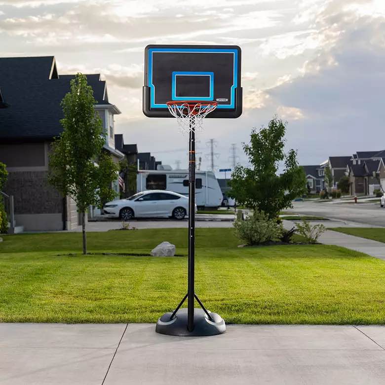 Lifetime 32'' Rookie Youth Portable Basketball System
