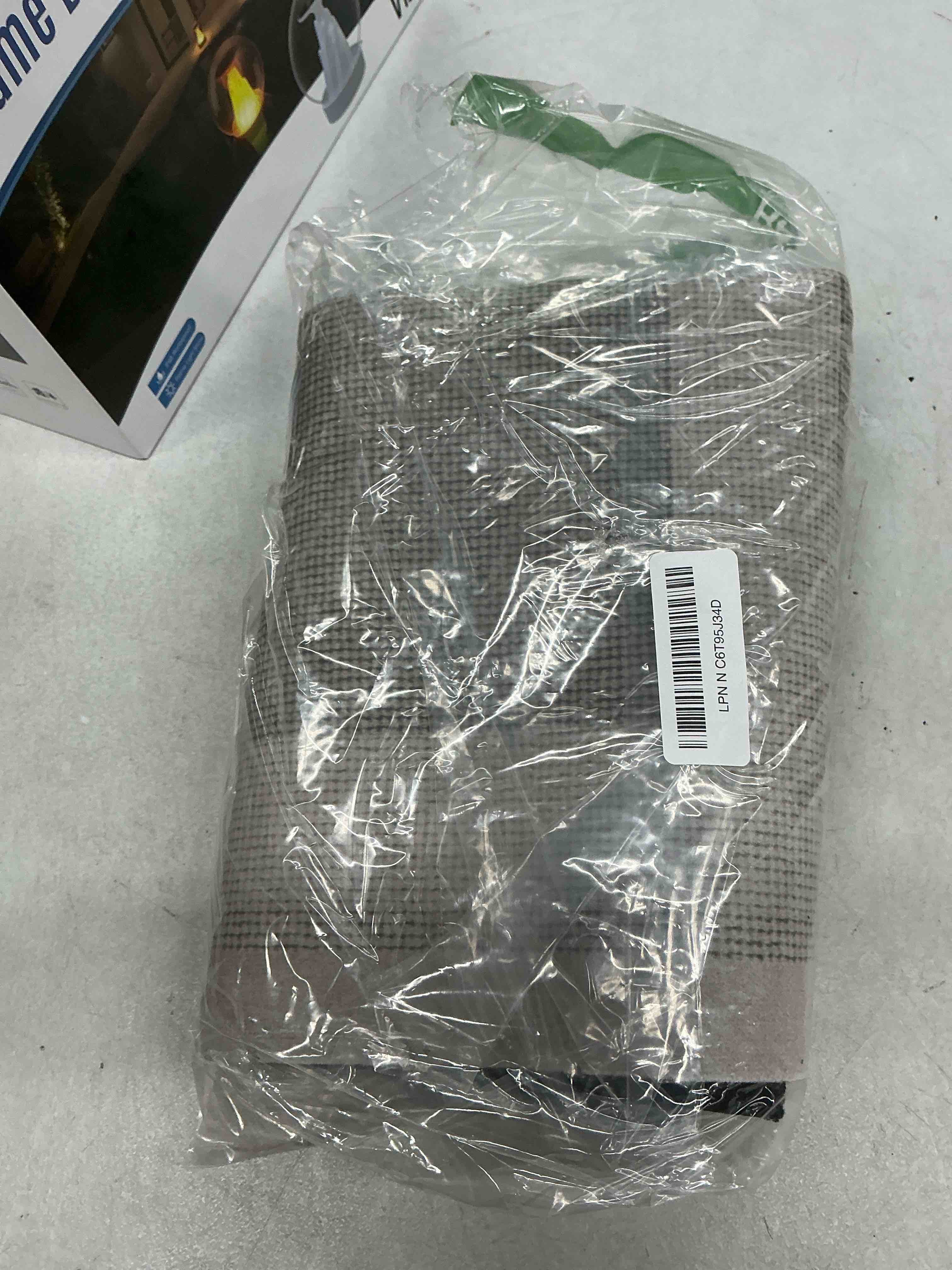 https://s3.amazonaws.com/lotting-images-prod/EmanualPiazza/GRA3822305_1778000494196.jpeg