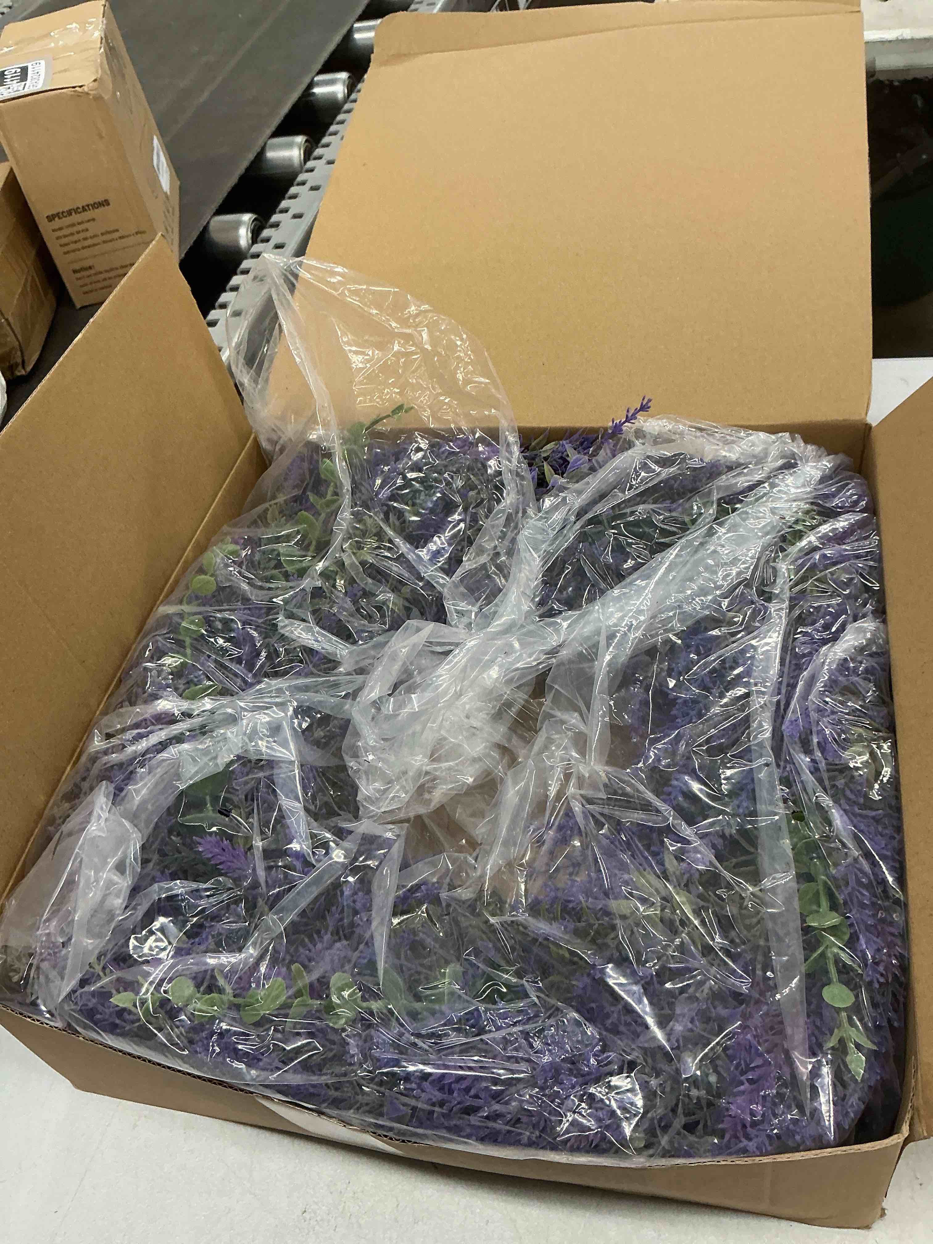 Condition photo showing Good Condition for 26" lavender & eucalyptus wreath for front door - all season artificial wreath for spring and summer, indoor outdoor wall, porch, window, rustic farmhouse home decor