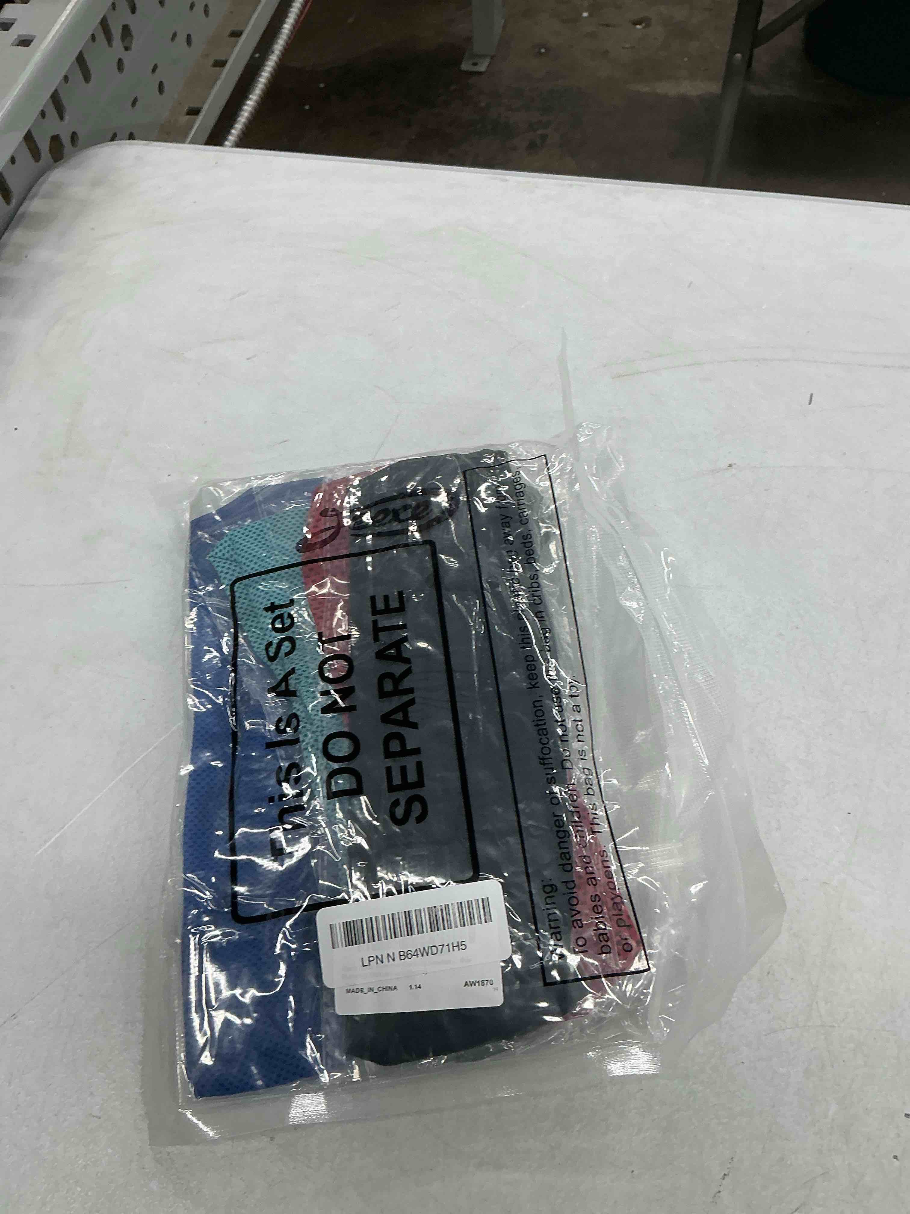 Condition photo showing Good Condition for 5pcs summer cooling headbands for men stretchy workout sports sweatbands absorb chill cool hairband for hot weather running golf athletic retro