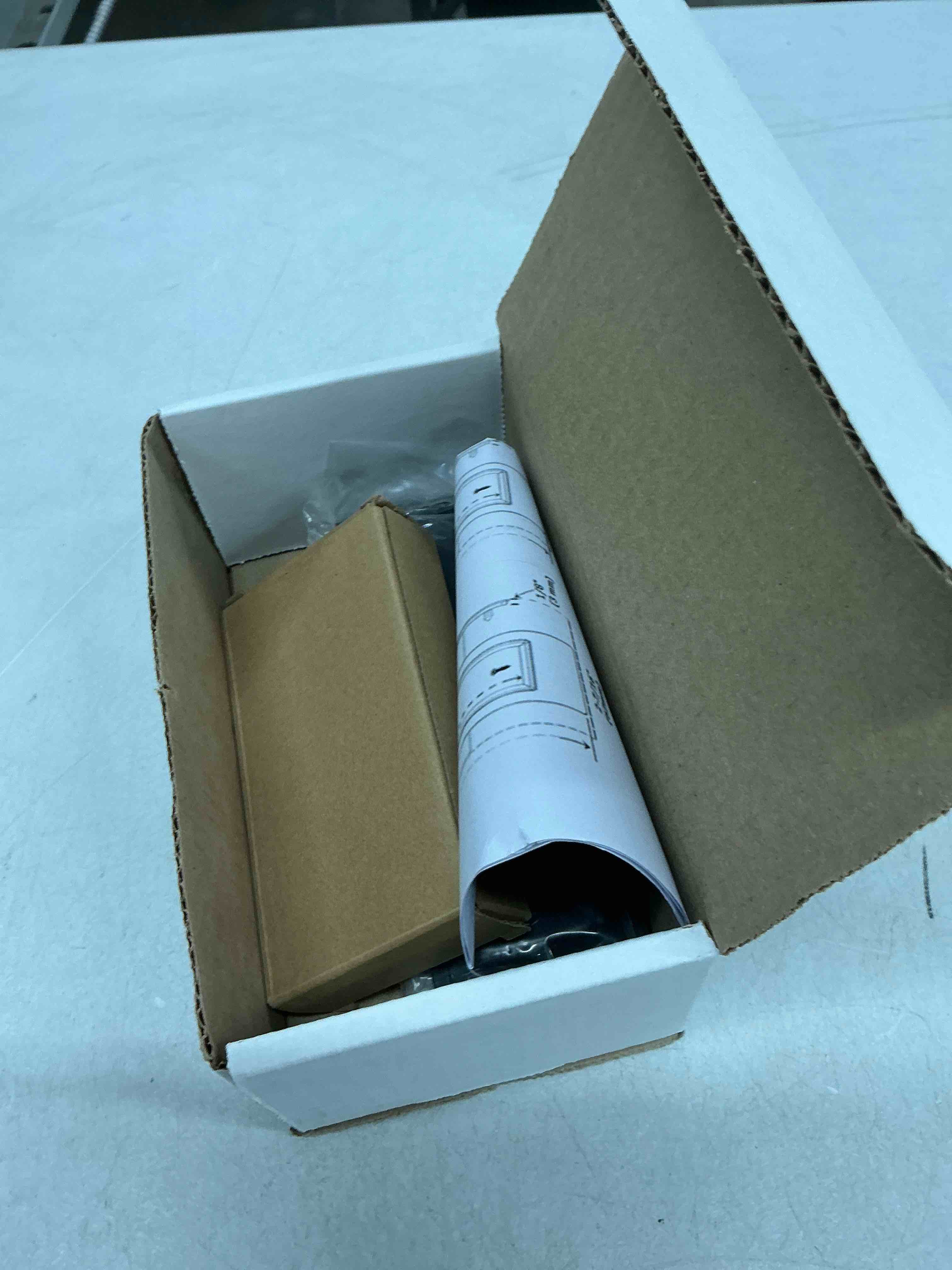 https://s3.amazonaws.com/lotting-images-prod/EmanualPiazza/GRA3825772_1776884720089.jpeg