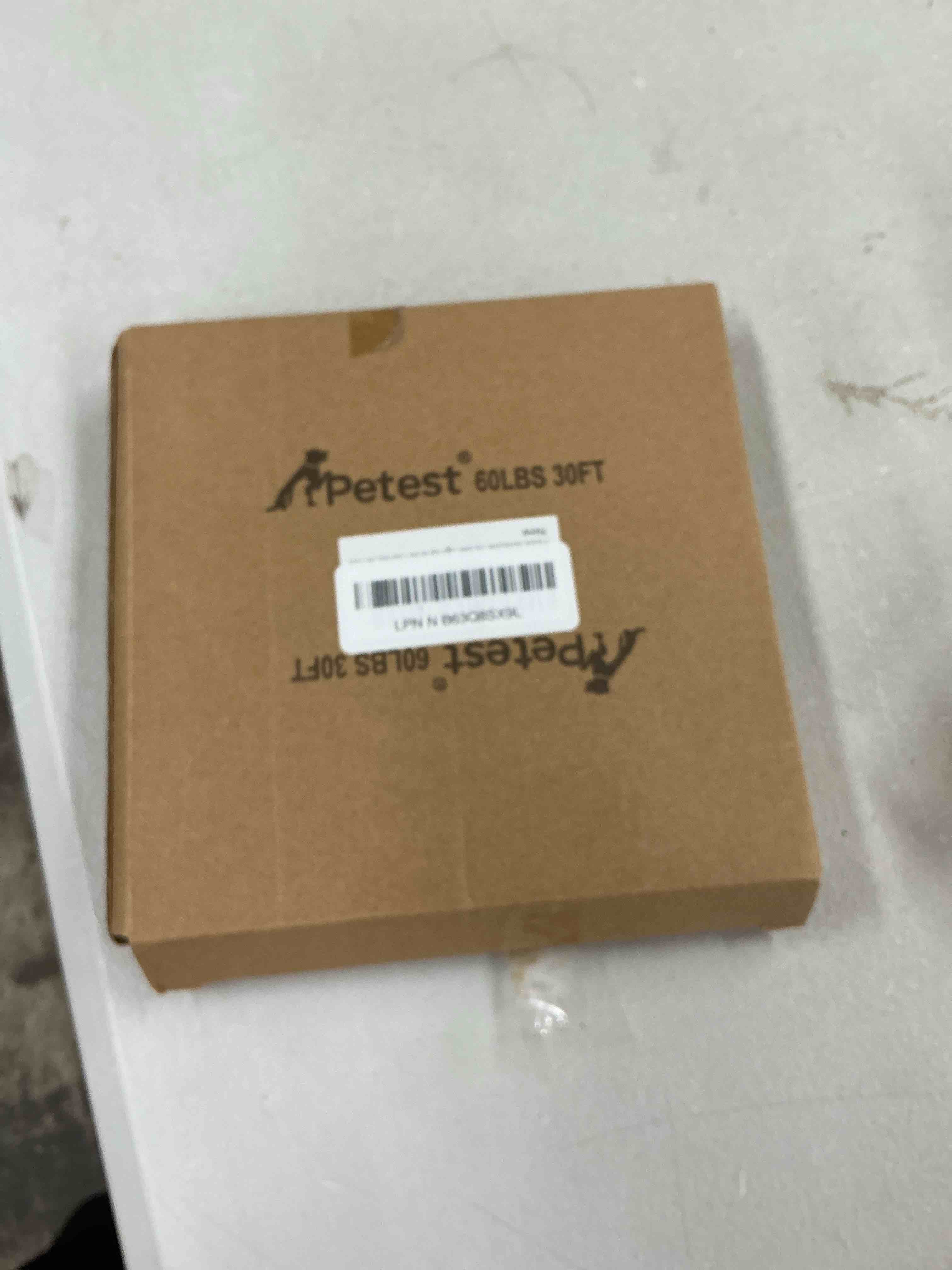Condition photo showing Good Condition for petest reflective tie out cable with crimp cover for medium dogs up to 60 pounds, 30 feet 60lbs30ft red & blue