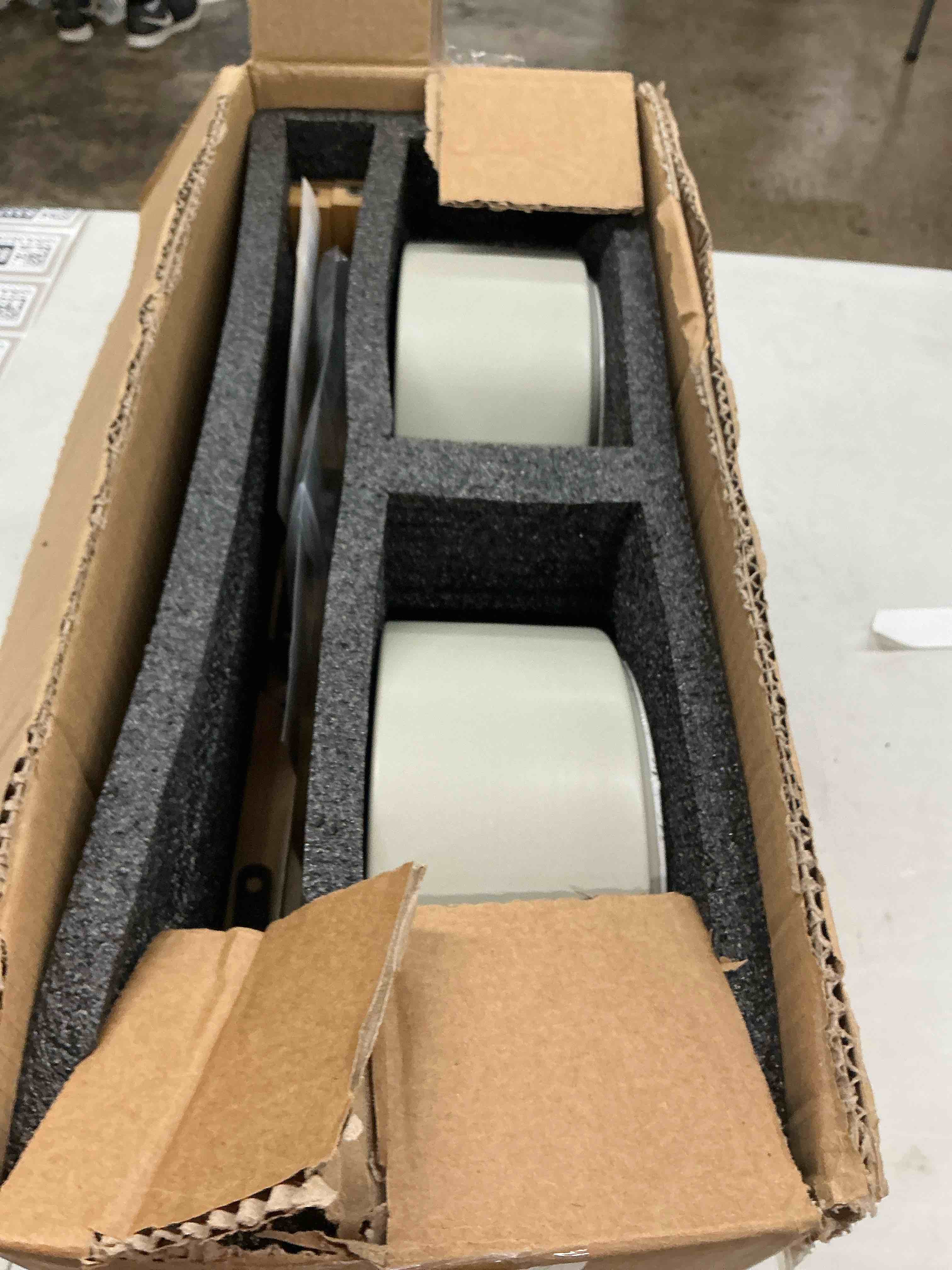 https://s3.amazonaws.com/lotting-images-prod/EmanualPiazza/GRA3828322_1777988196646.jpeg