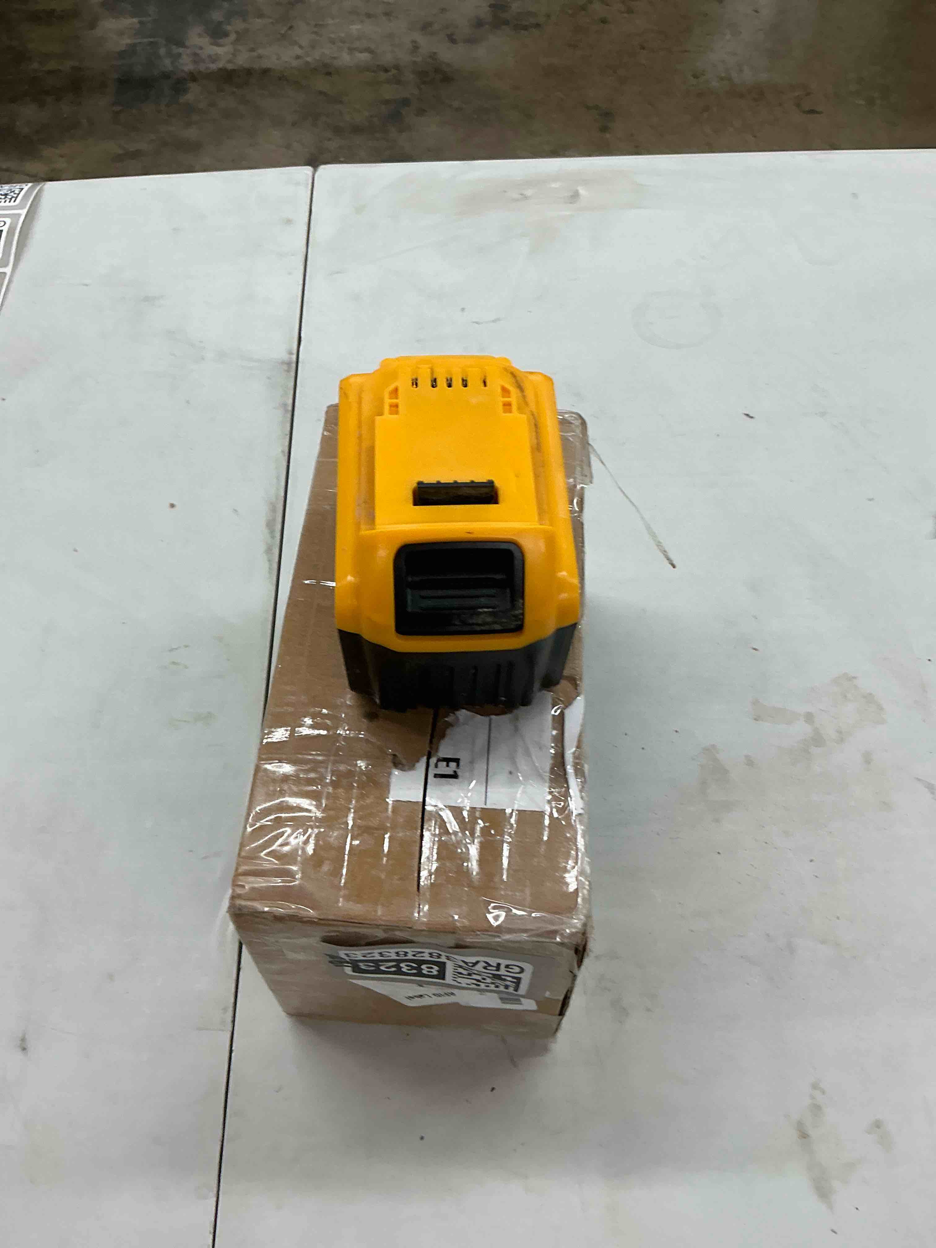 https://s3.amazonaws.com/lotting-images-prod/EmanualPiazza/GRA3828323_1777988313869.jpeg