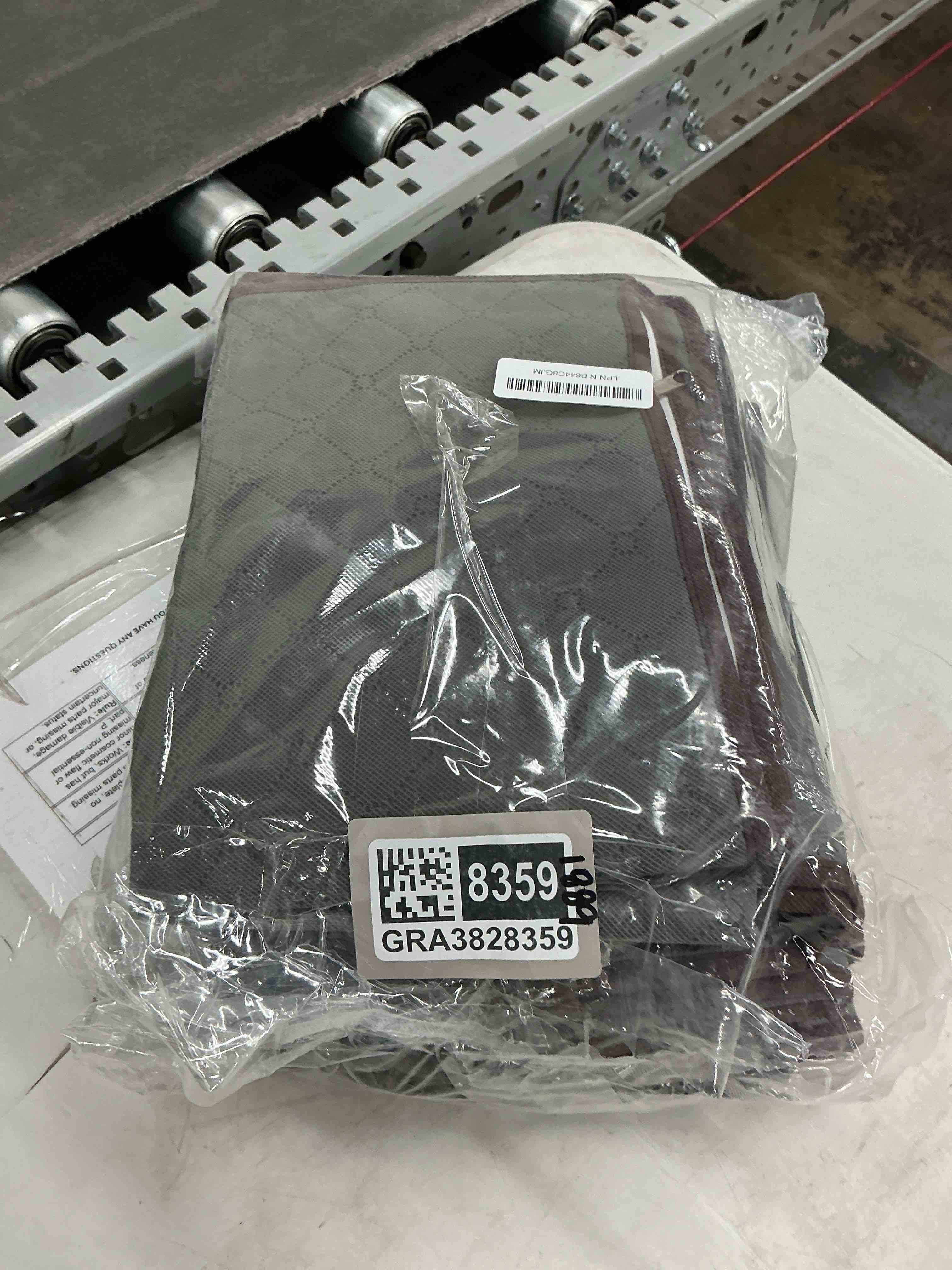 https://s3.amazonaws.com/lotting-images-prod/EmanualPiazza/GRA3828359_1778075776562.jpeg