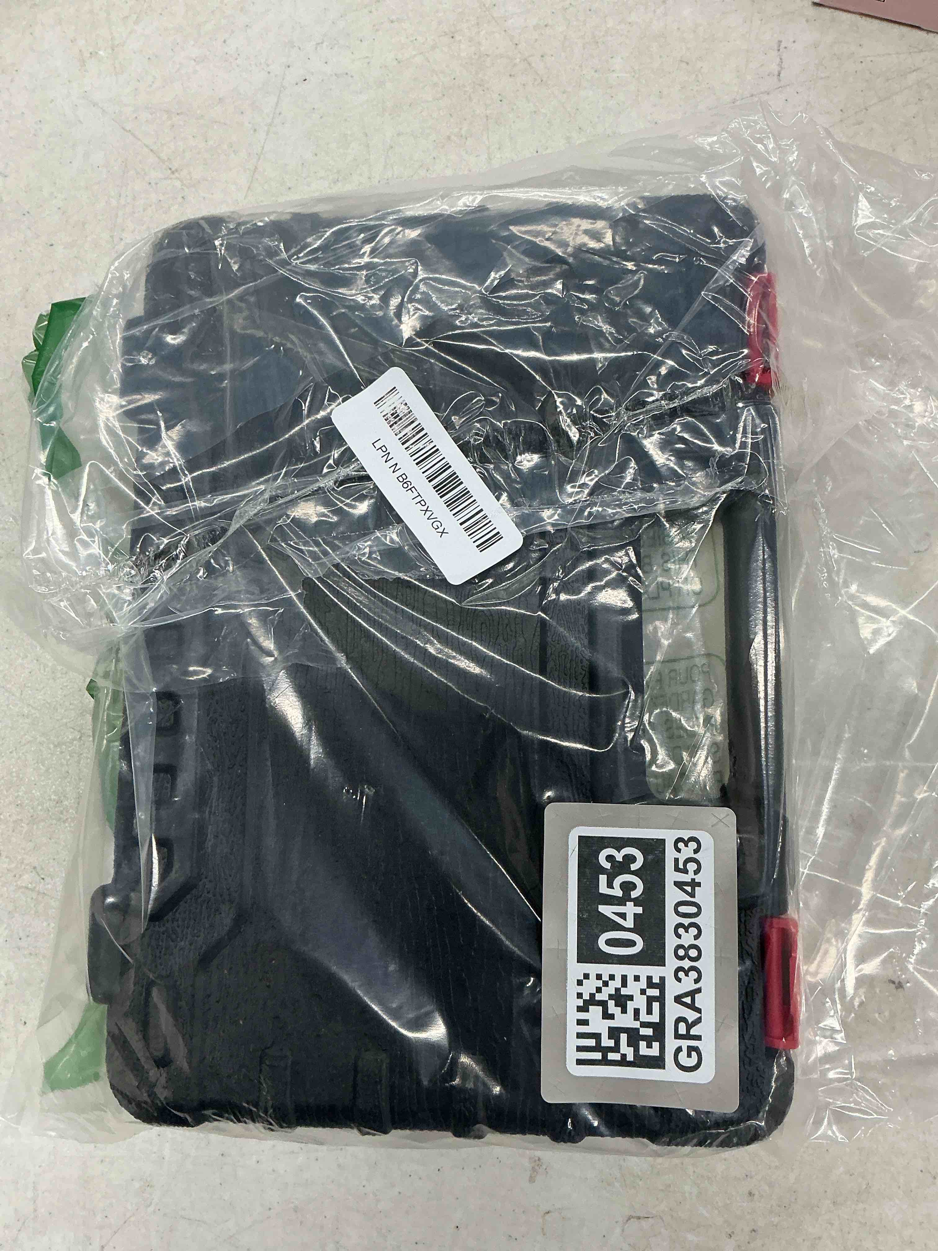 Condition photo showing Good Condition for yiyitools 25pcs drive tool accessory kit, 1/4" 3/8" 1/2" socket accessories, extension bar, adapter, universal joint & t-bar, professional cr-v steel construction 25pcs (tool accessory)