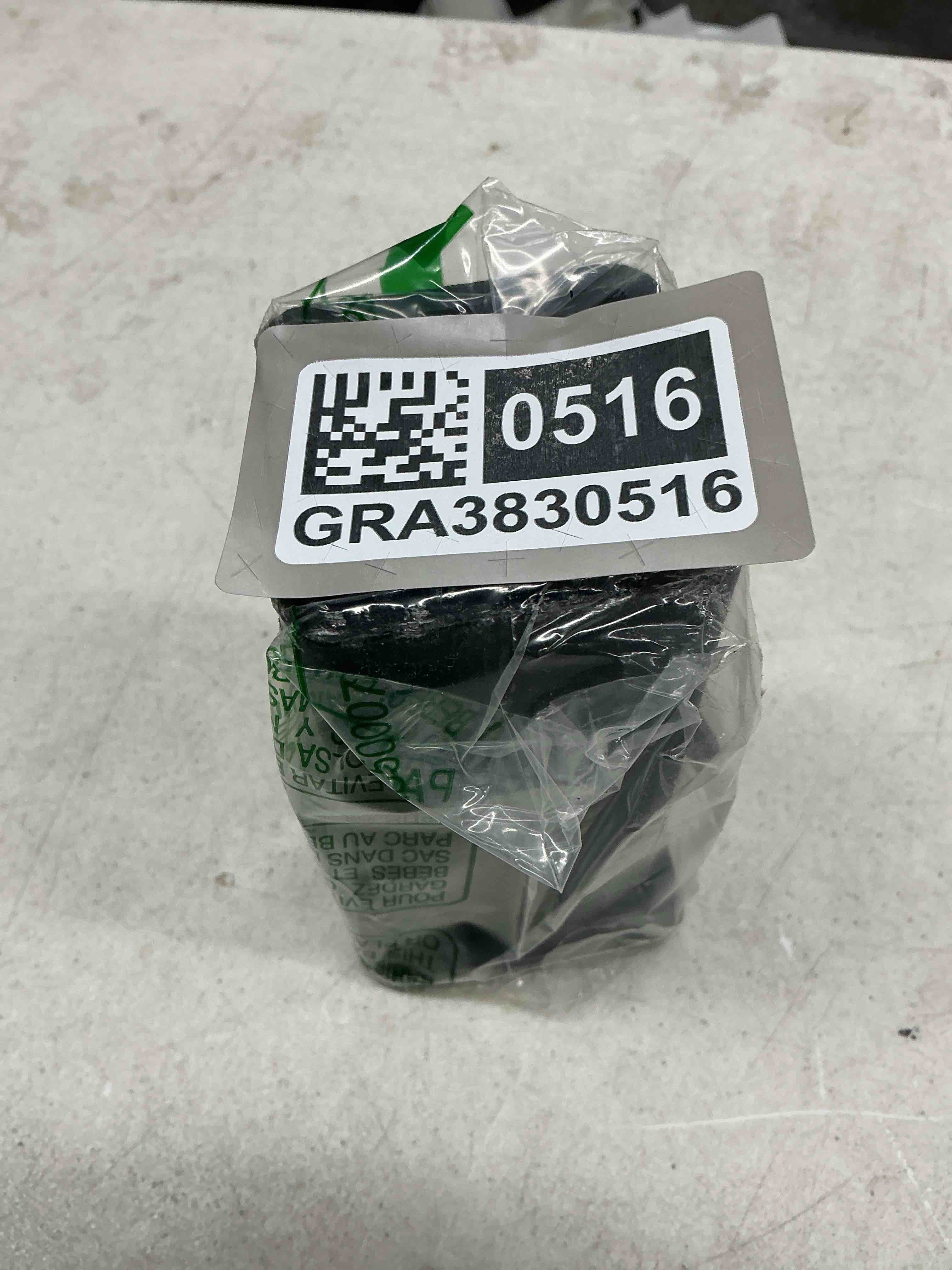 Condition photo showing Good Condition for toptow 64028hp trailer hitch adapter 2-1/2" to 2" hitch reducer sleeve carbon steel, 5/8 inch pin & clip included