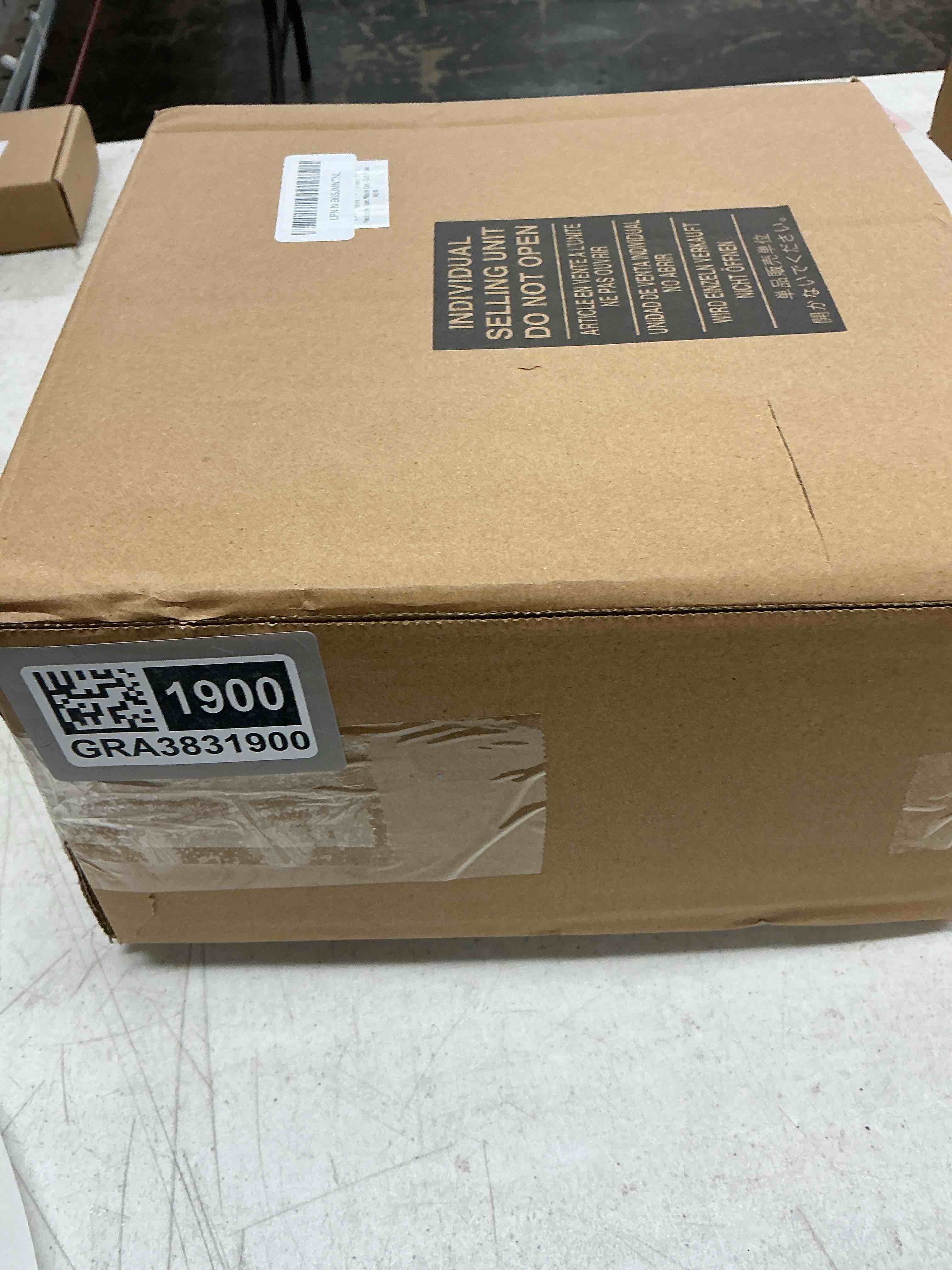 Condition photo showing Good Condition for mdesign small metal 2.4 gallon/9 liter trash can wastebasket garbage bin for bathroom, slim rubbish waste bin trashcans - mirri collection - soft brass soft brass pack of 1