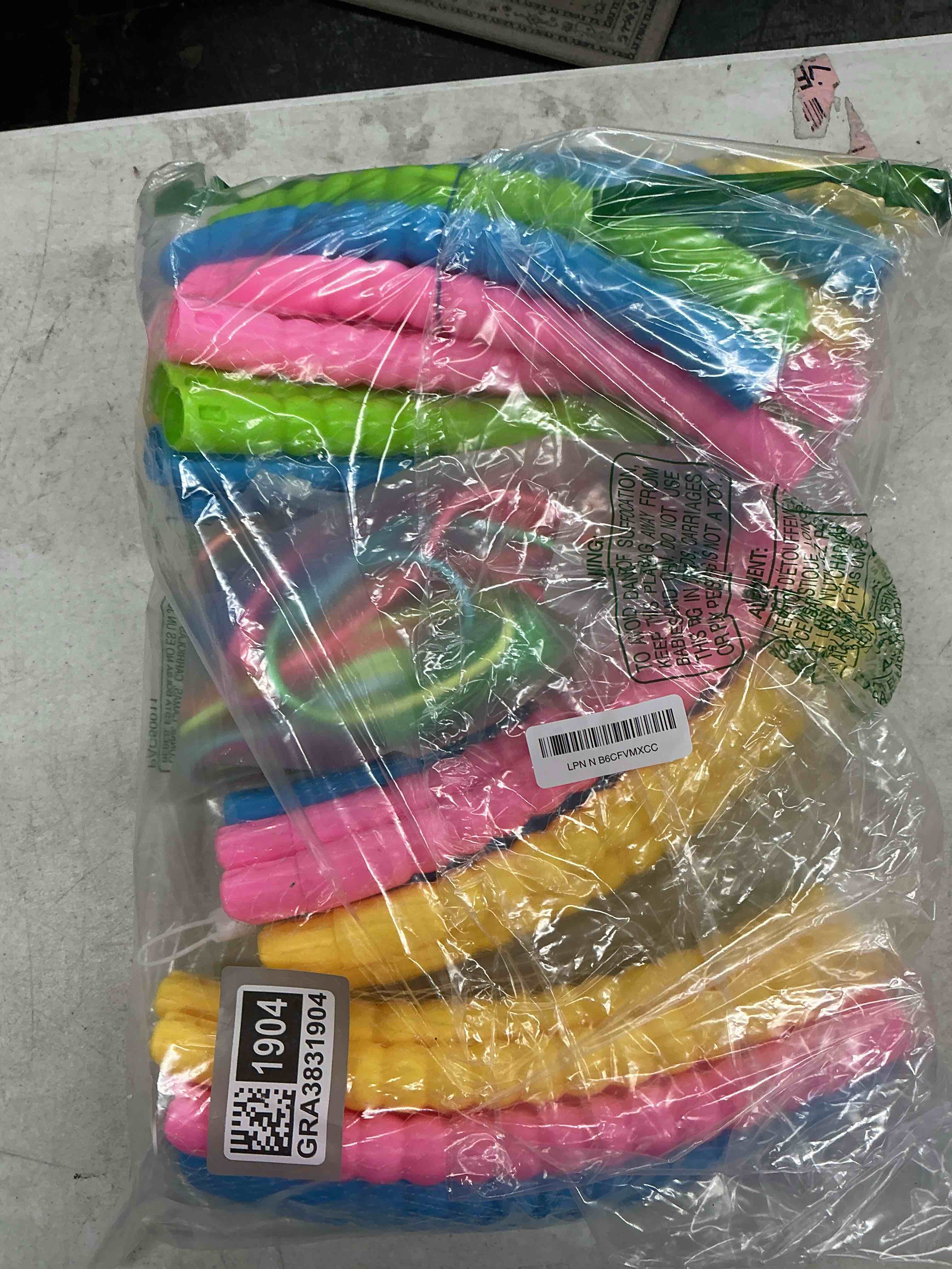 Condition photo showing Good Condition for 8 pcs toy hoop and jump rope set for kids include 4 skipping rope and 4 detachable weight size hoop gymnastic fitness exercise gift equipment 26.38'' bamboo style bright color